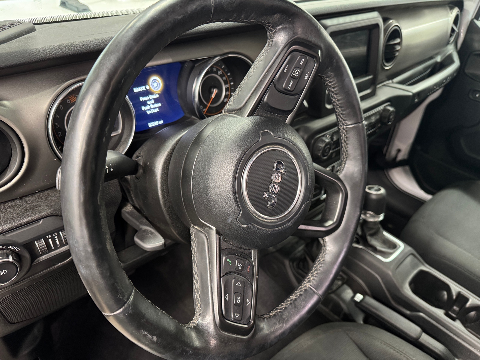 Thumbnail: 2021 Jeep Wrangler - 3