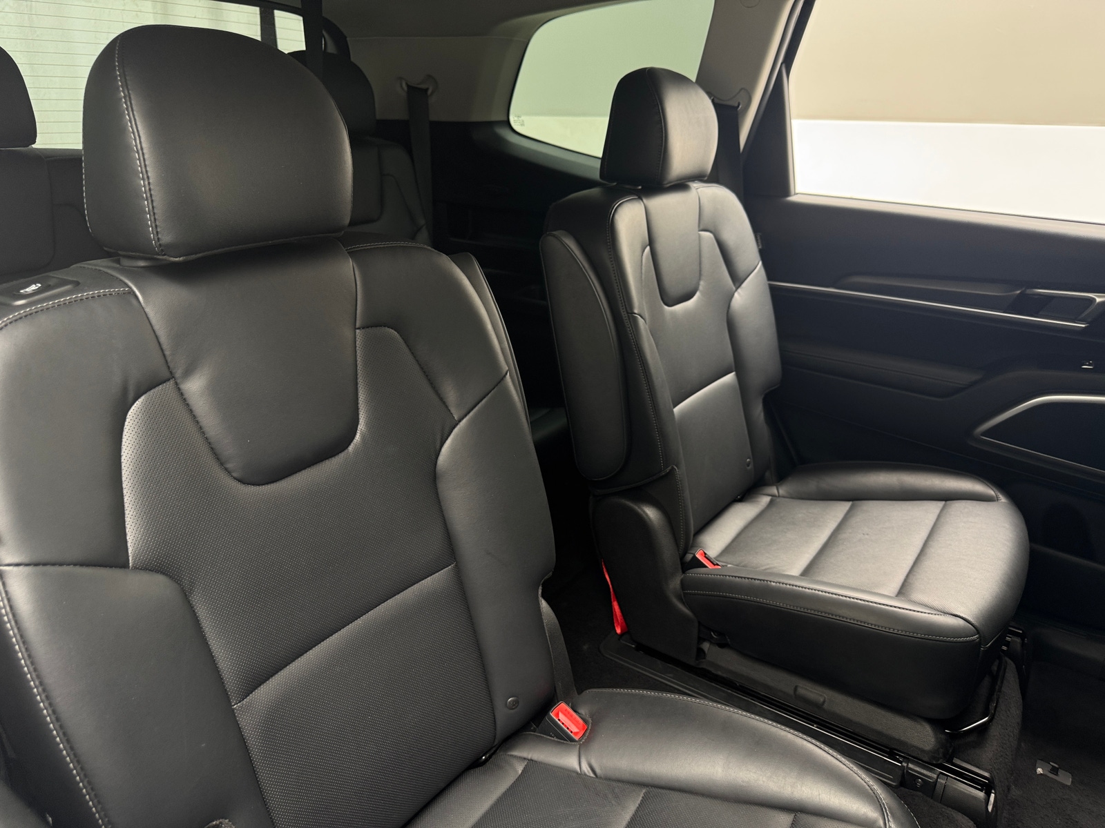 Thumbnail: 2023 Kia Telluride - 5