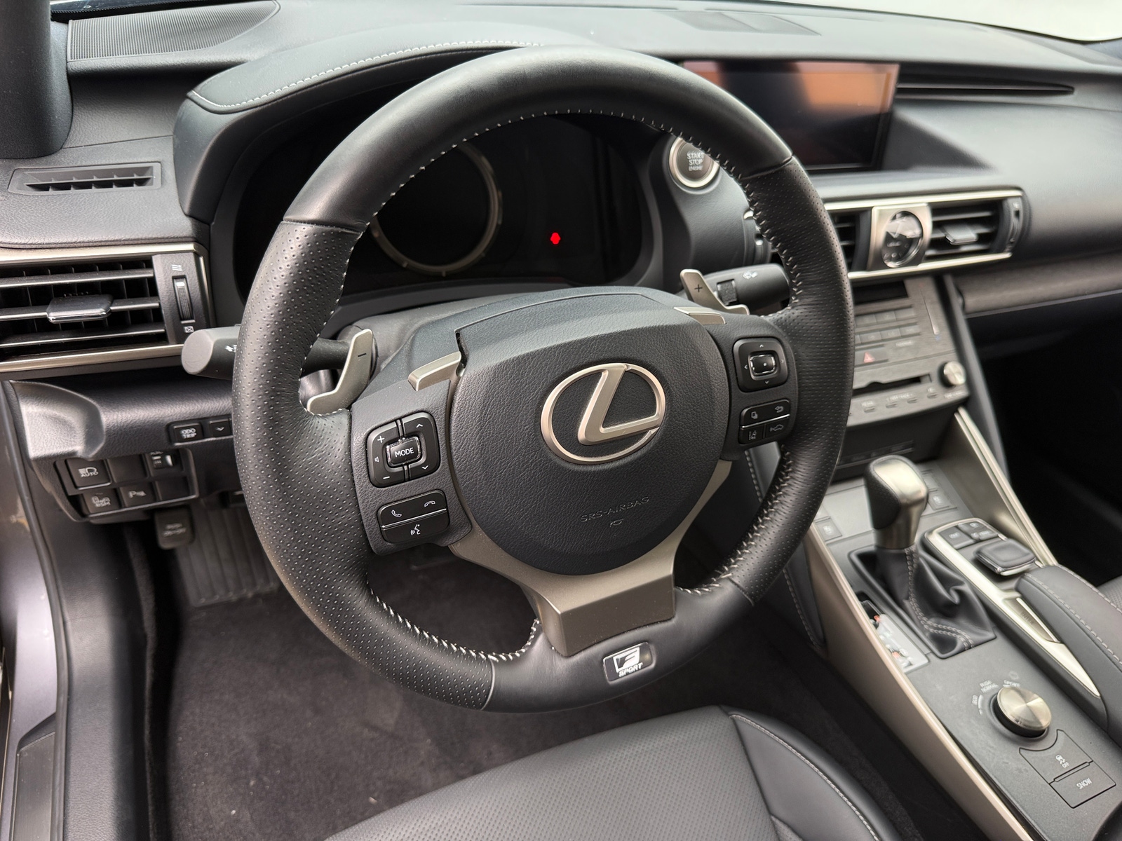 Thumbnail: 2019 Lexus IS - 4