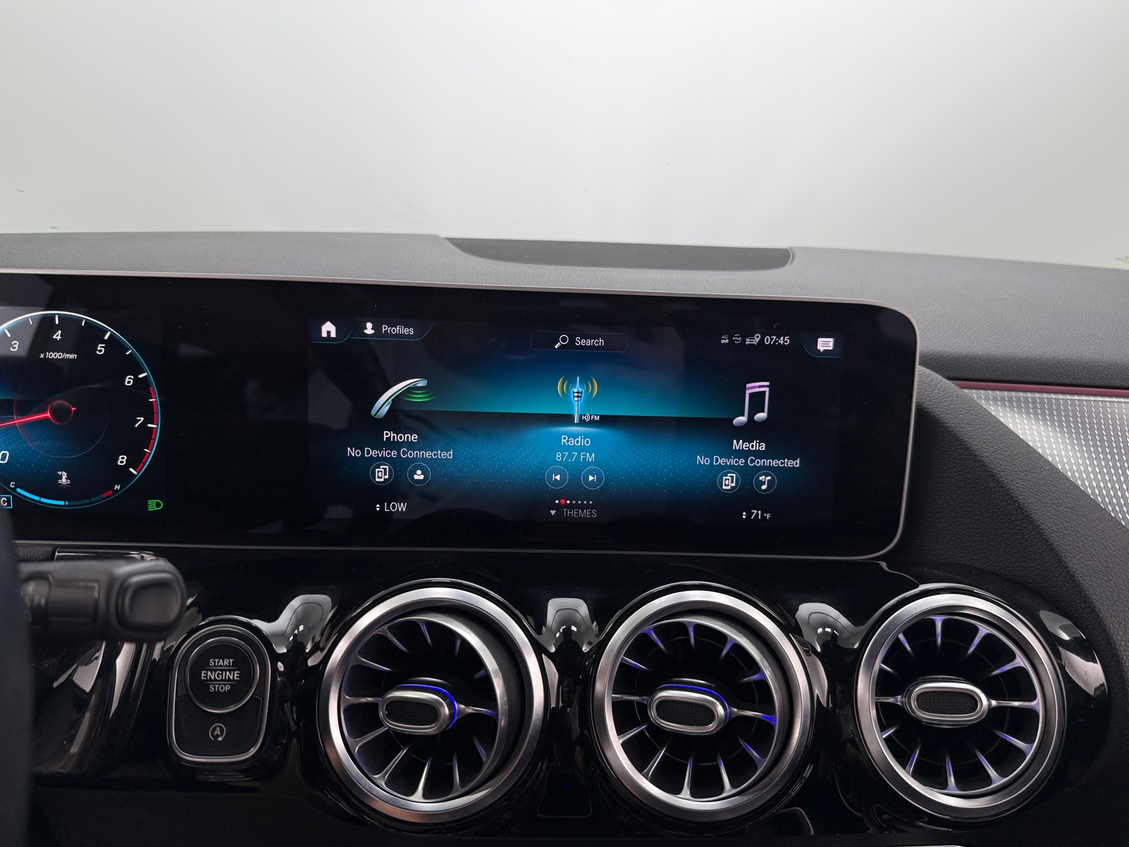 Thumbnail: 2021 Mercedes-Benz GLA - 3
