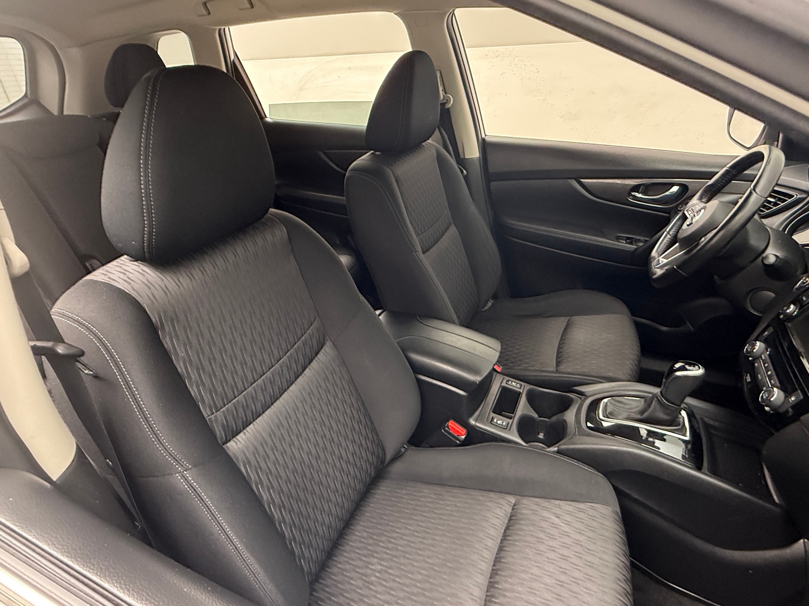 Thumbnail: 2019 Nissan Rogue - 2
