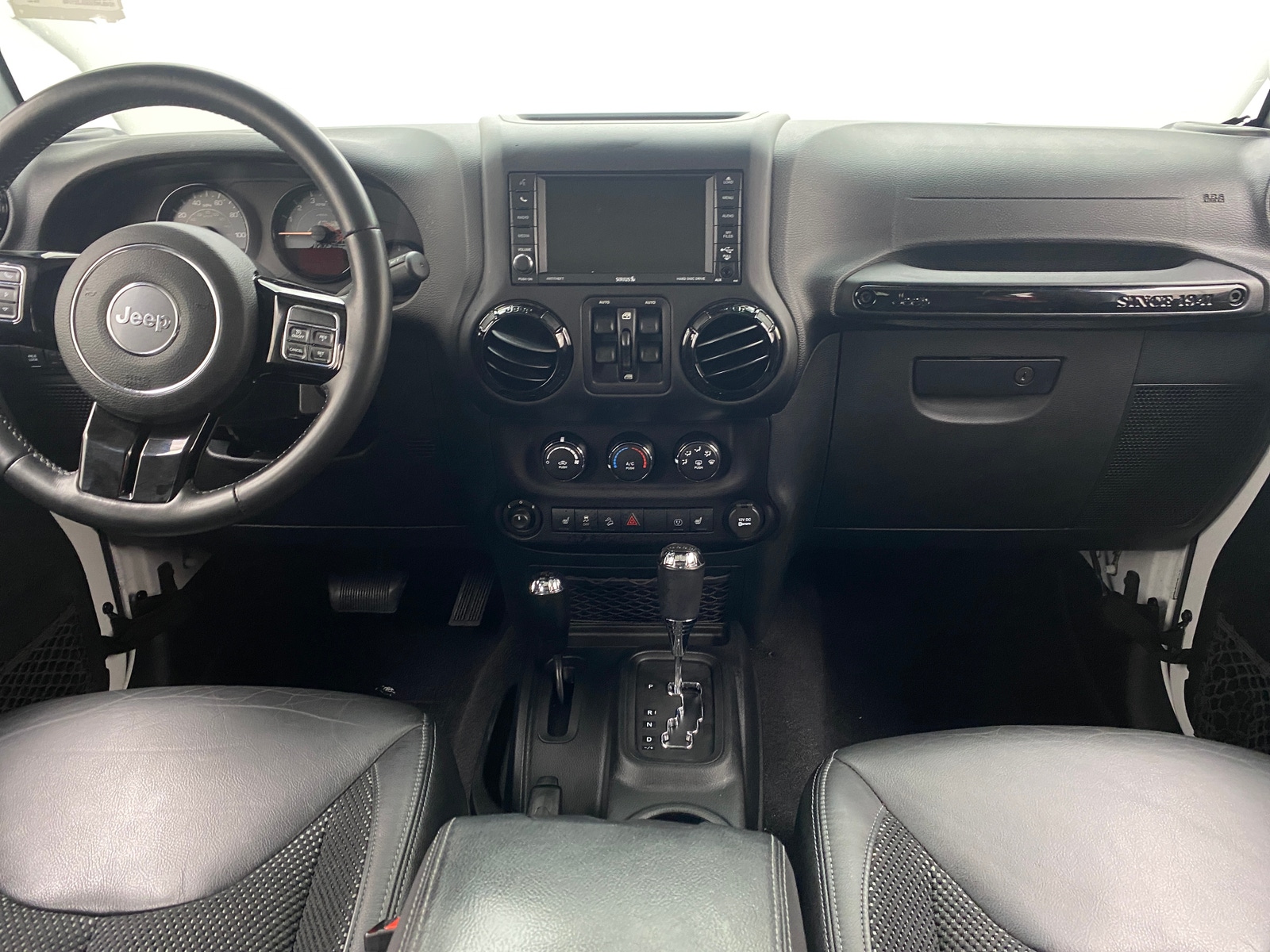 Thumbnail: 2016 Jeep Wrangler - 2