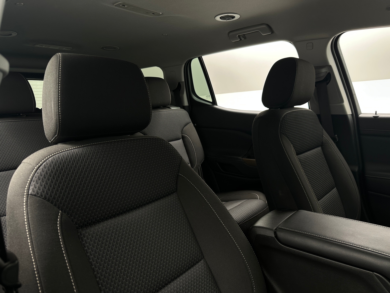 Thumbnail: 2023 GMC Acadia - 2