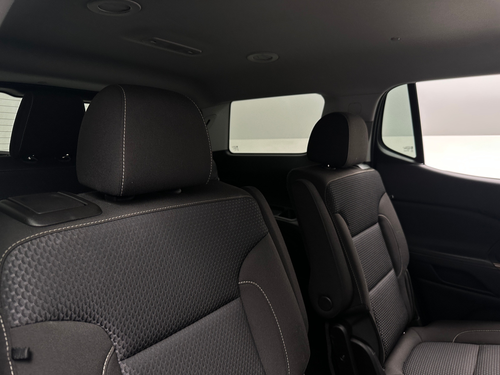 Thumbnail: 2023 GMC Acadia - 6