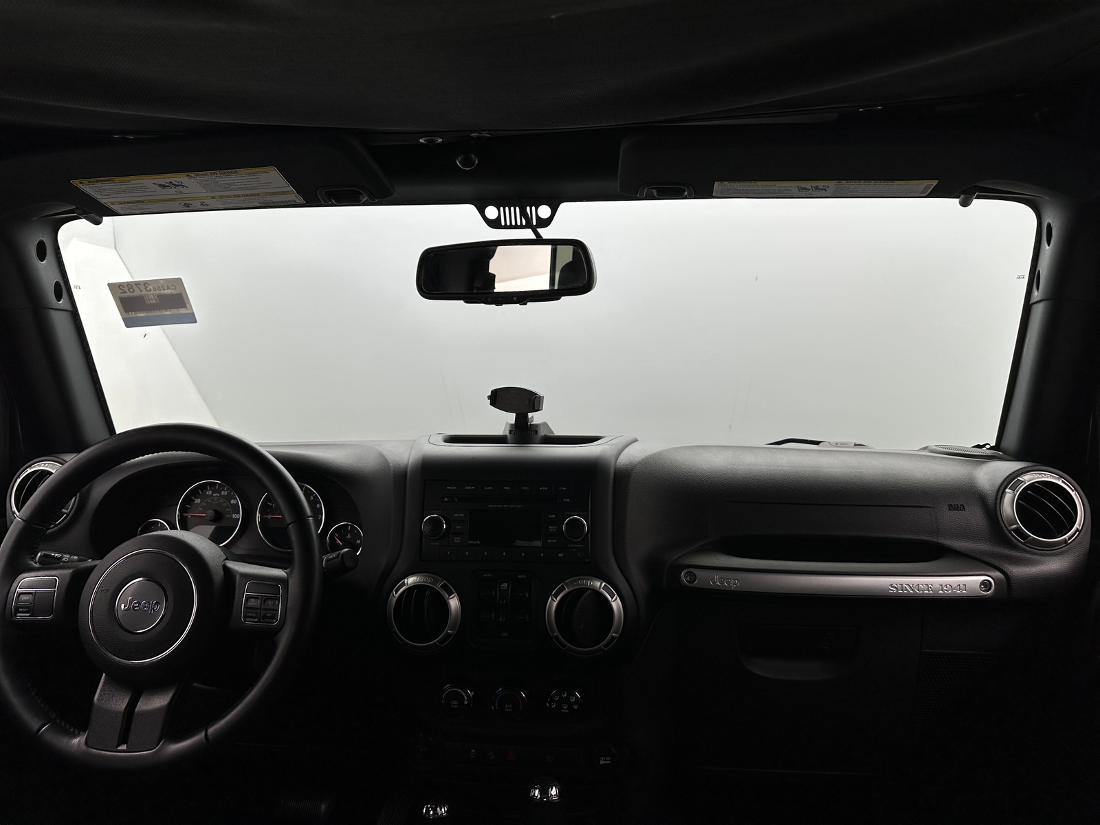 Thumbnail: 2017 Jeep Wrangler - 3