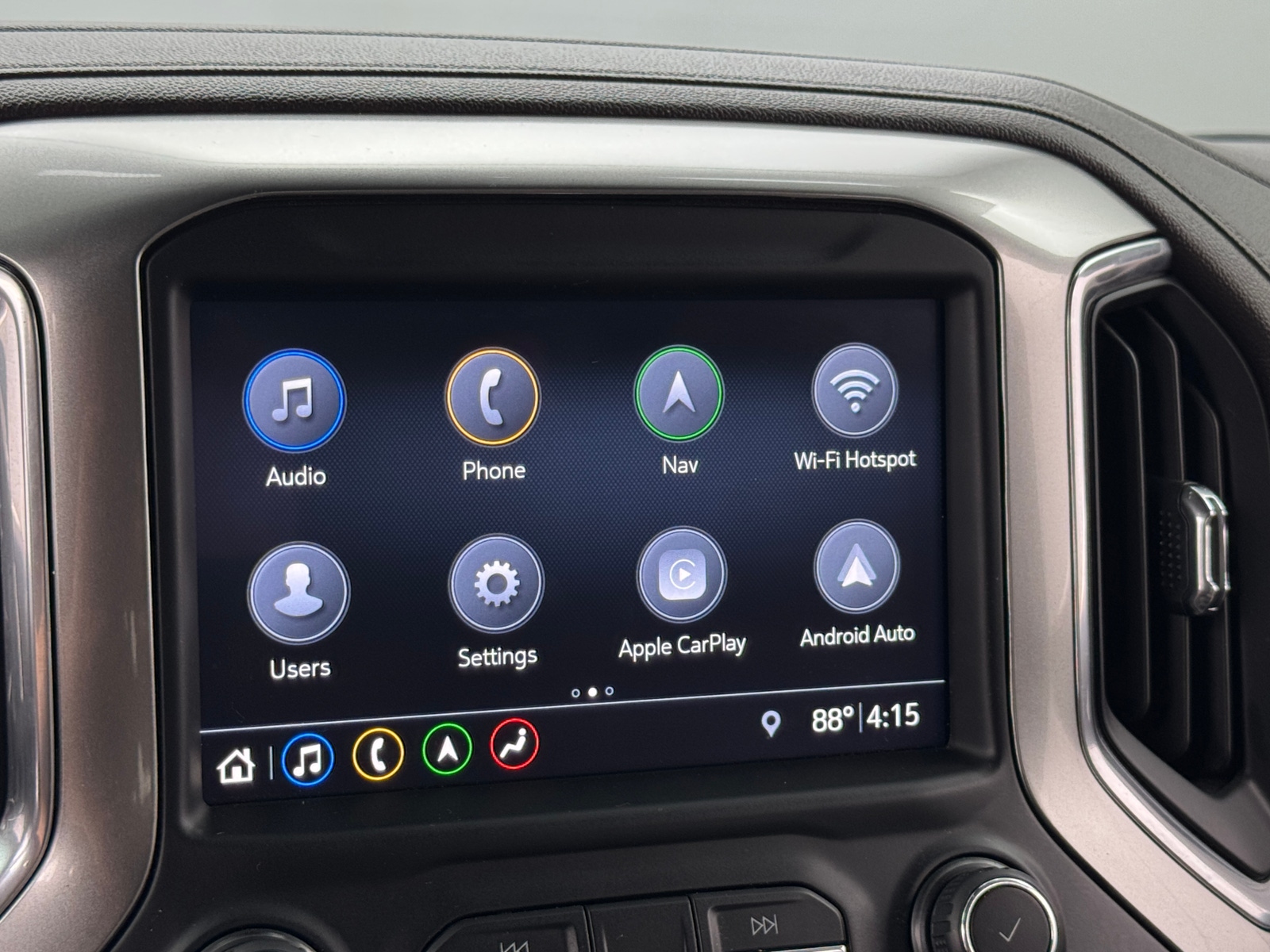 Thumbnail: 2019 Chevrolet Silverado 1500 - 3