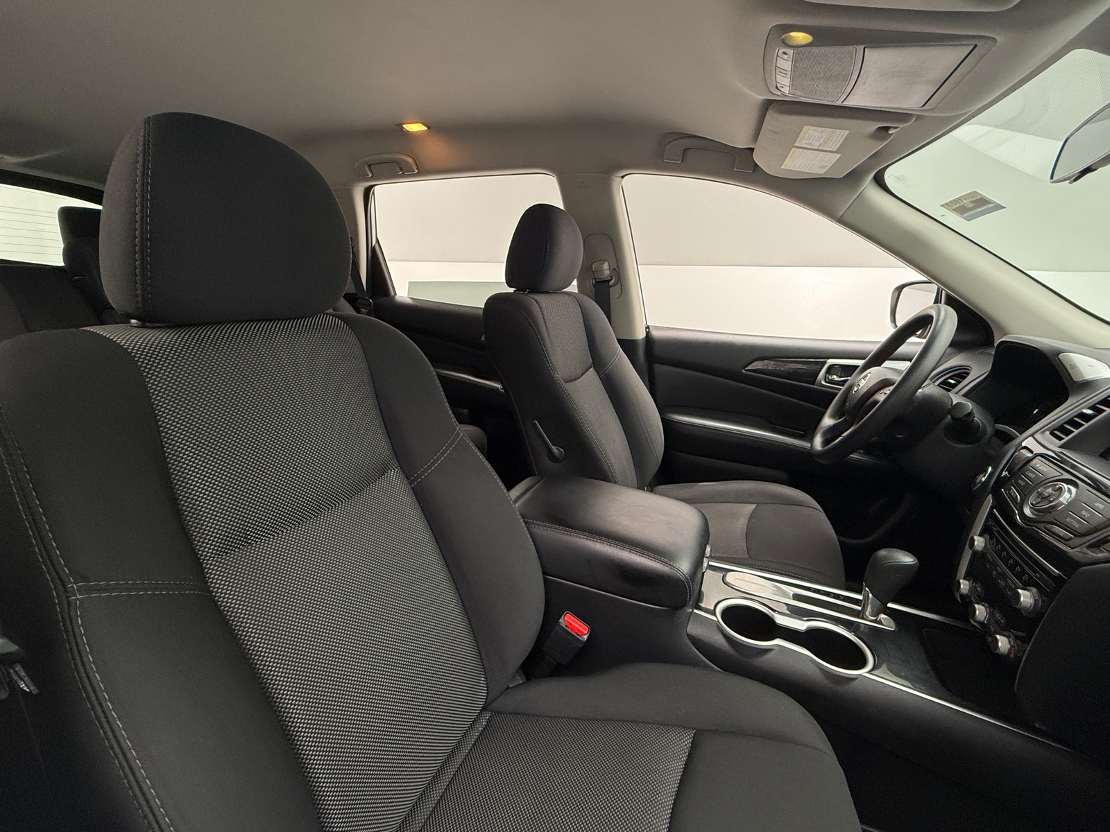 Thumbnail: 2020 Nissan Pathfinder - 2