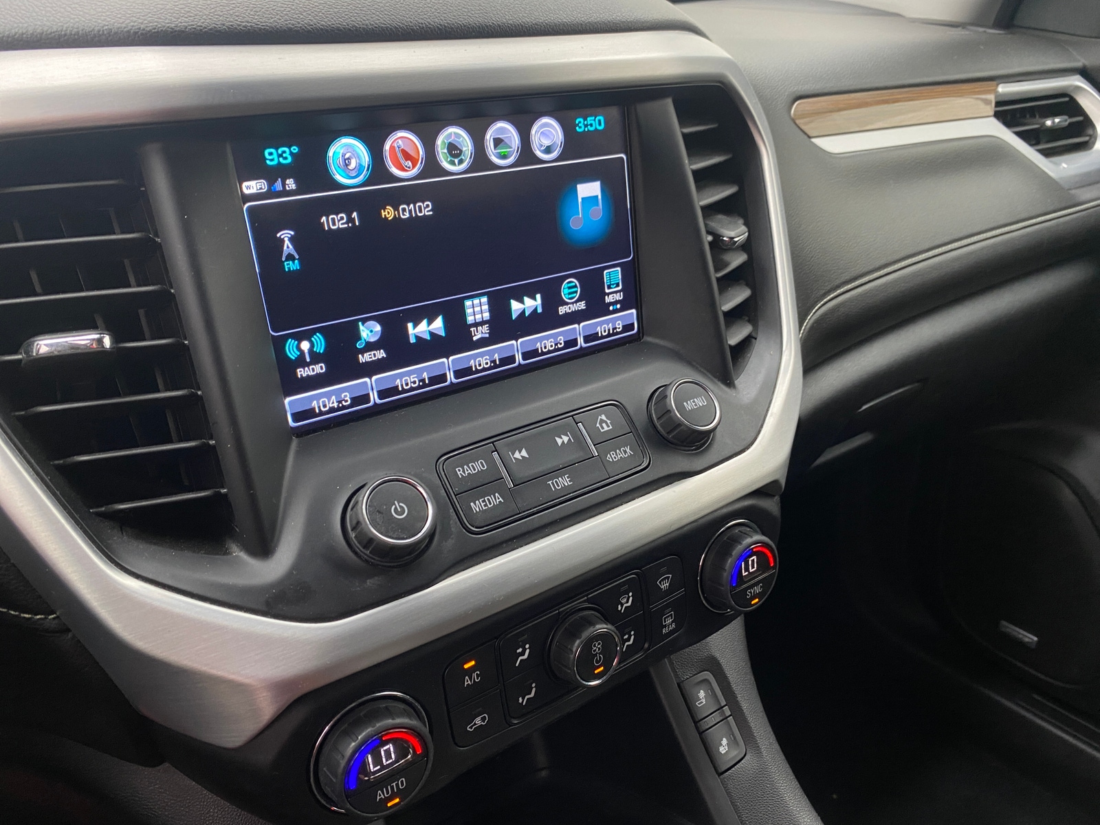 Thumbnail: 2019 GMC Acadia - 4