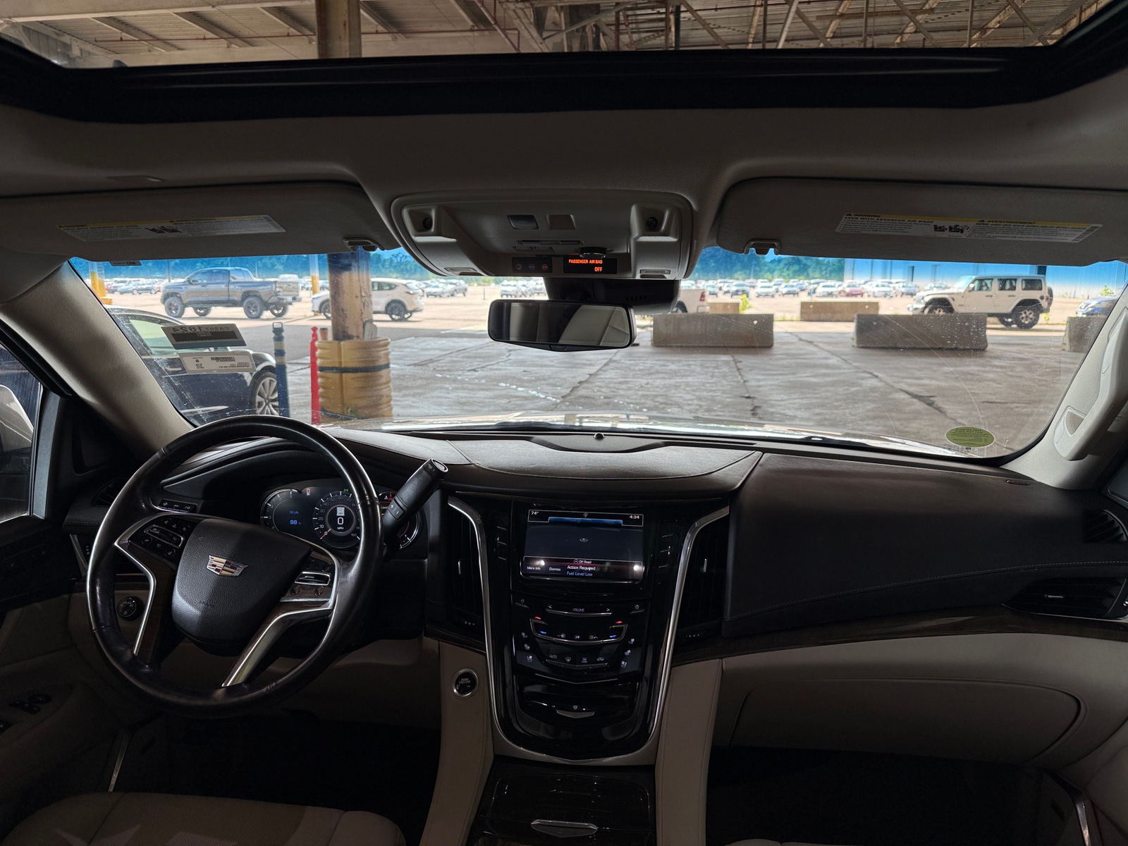 Thumbnail: 2019 Cadillac Escalade - 2