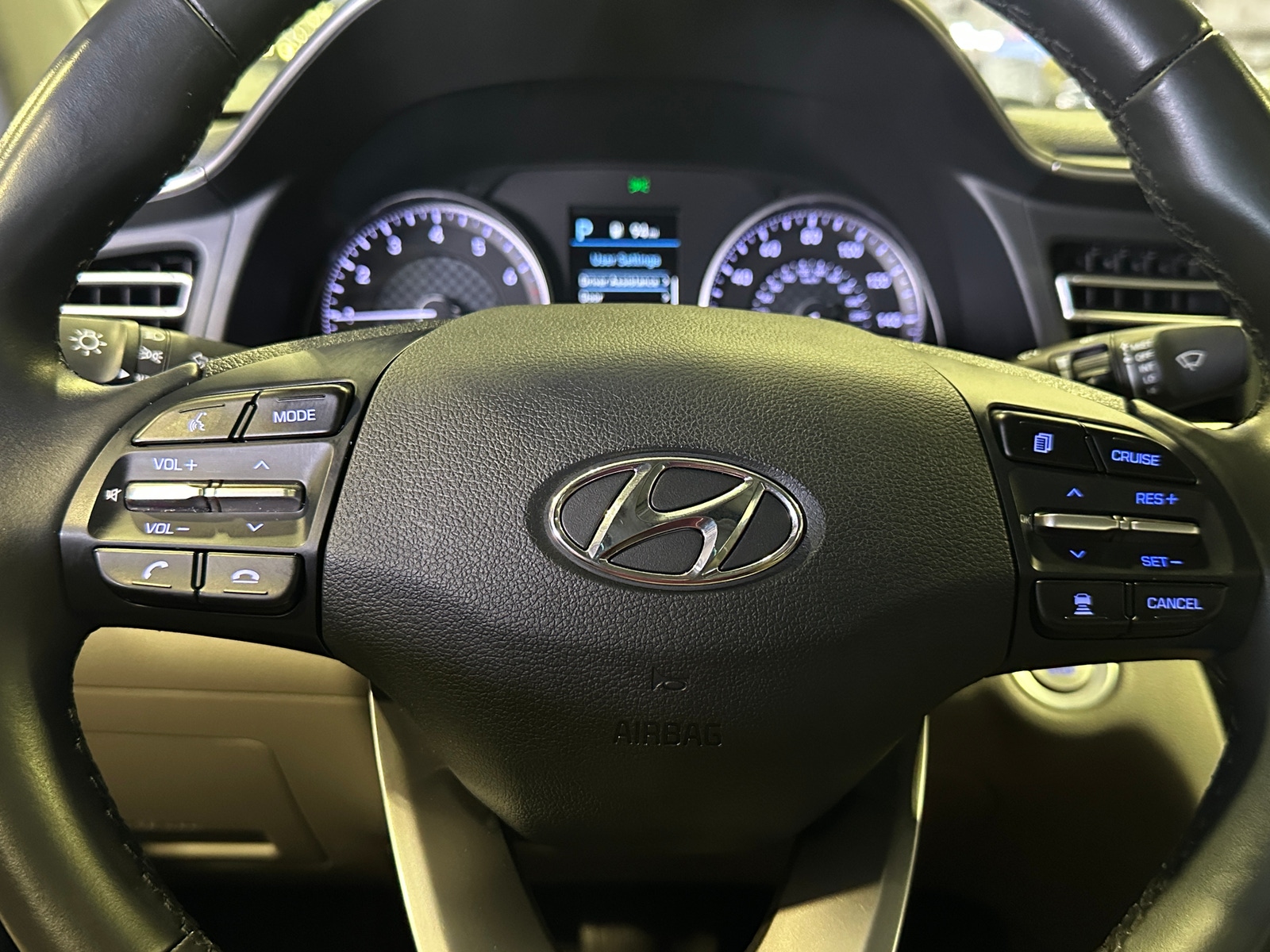 Thumbnail: 2019 Hyundai Elantra - 4
