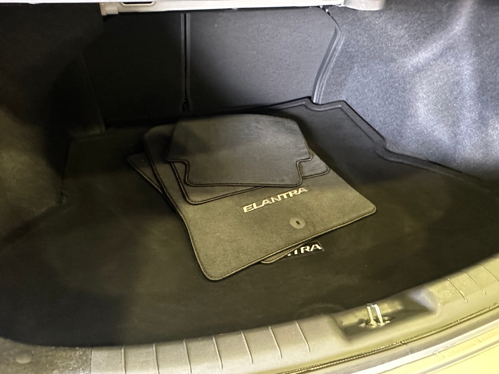 Thumbnail: 2019 Hyundai Elantra - 6
