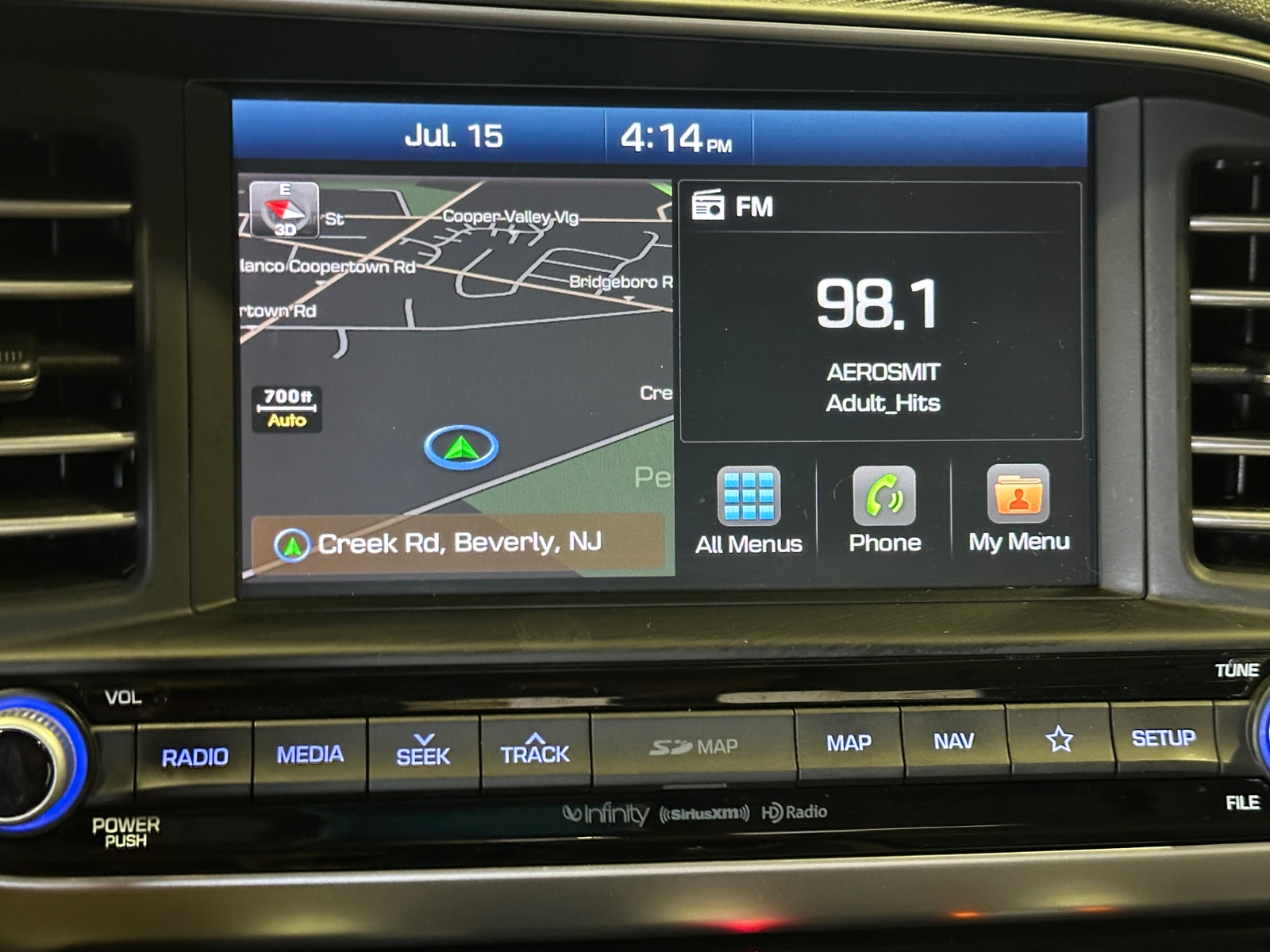 Thumbnail: 2019 Hyundai Elantra - 3
