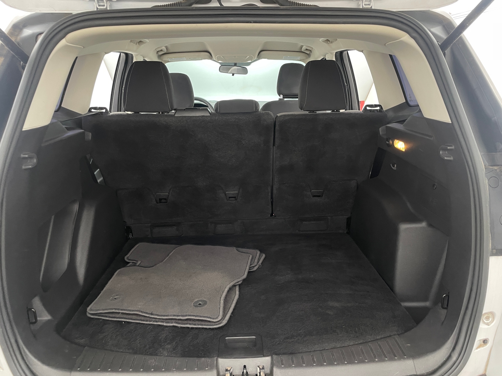 Thumbnail: 2019 Ford Escape - 7