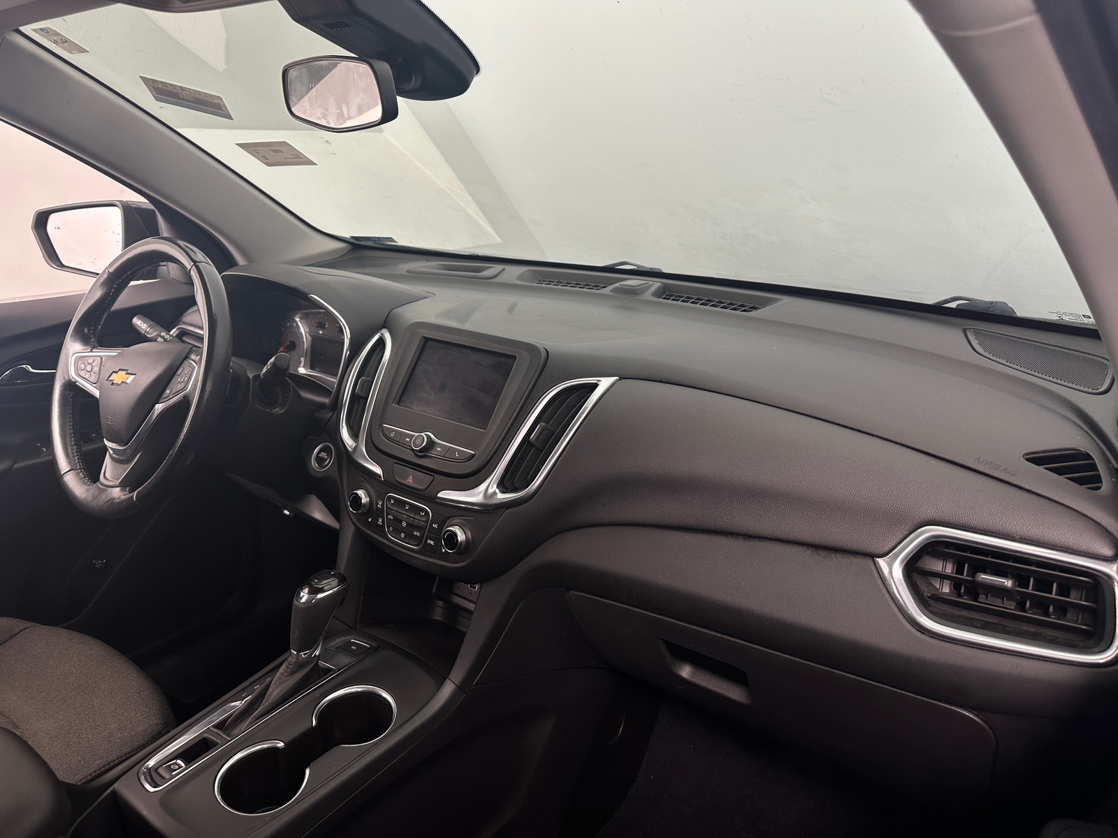 Thumbnail: 2020 Chevrolet Equinox - 3