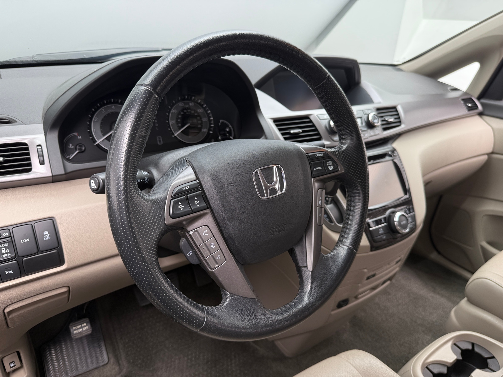 Thumbnail: 2016 Honda Odyssey - 4