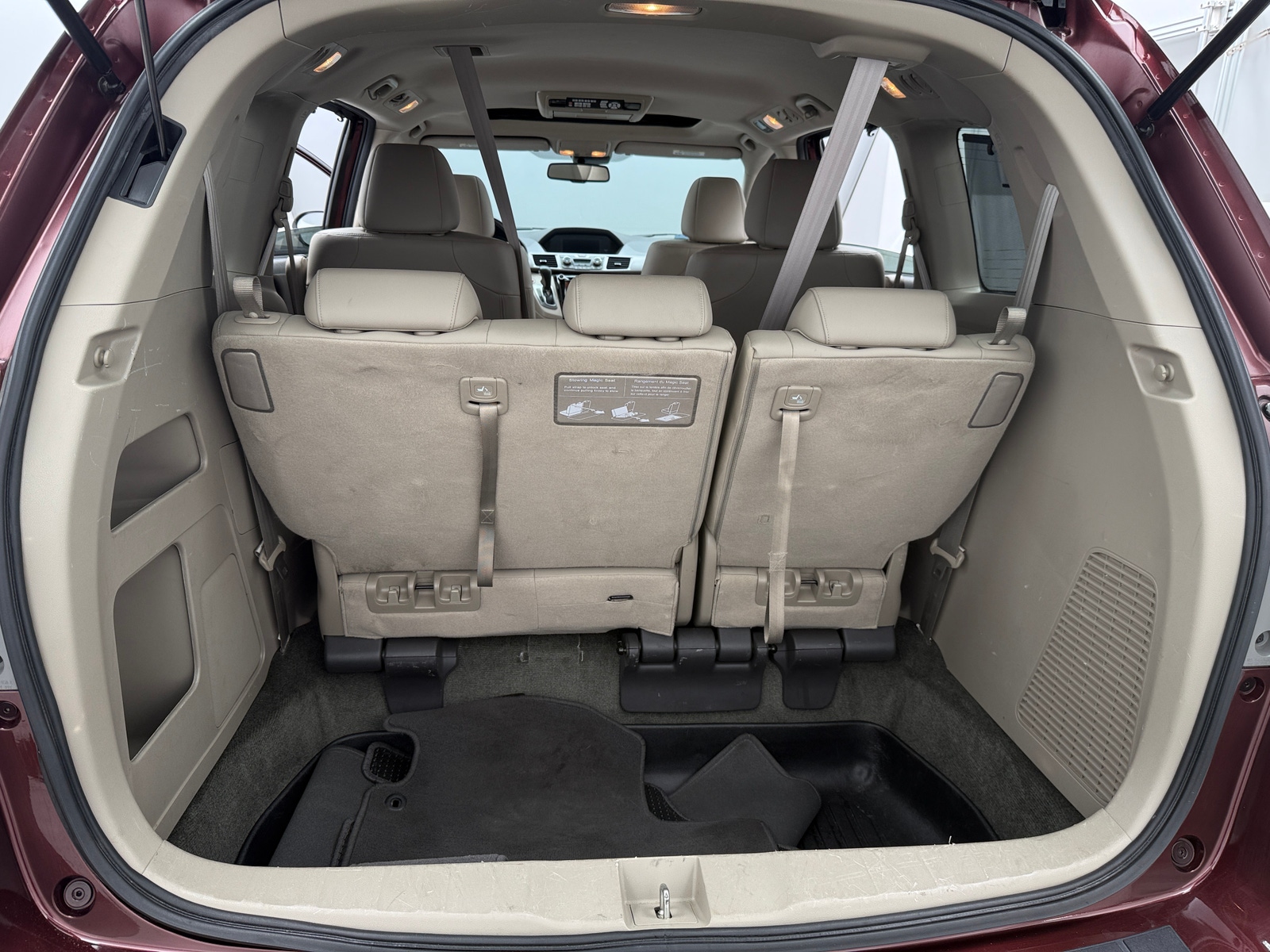 Thumbnail: 2016 Honda Odyssey - 6