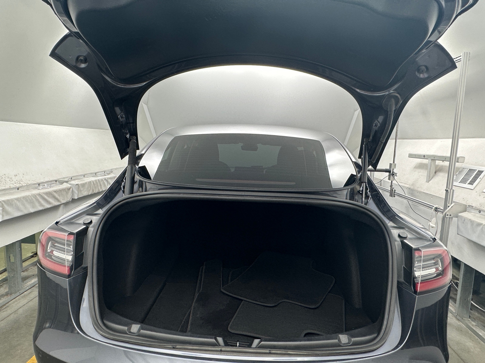 Thumbnail: 2022 Tesla Model 3 - 6