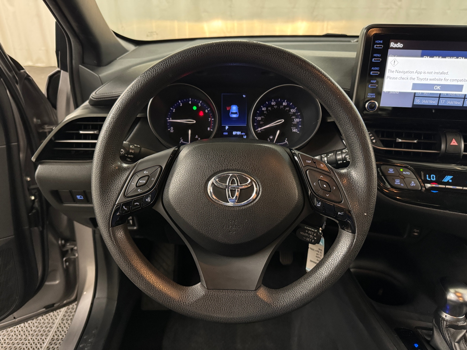 Thumbnail: 2019 Toyota C-HR - 5