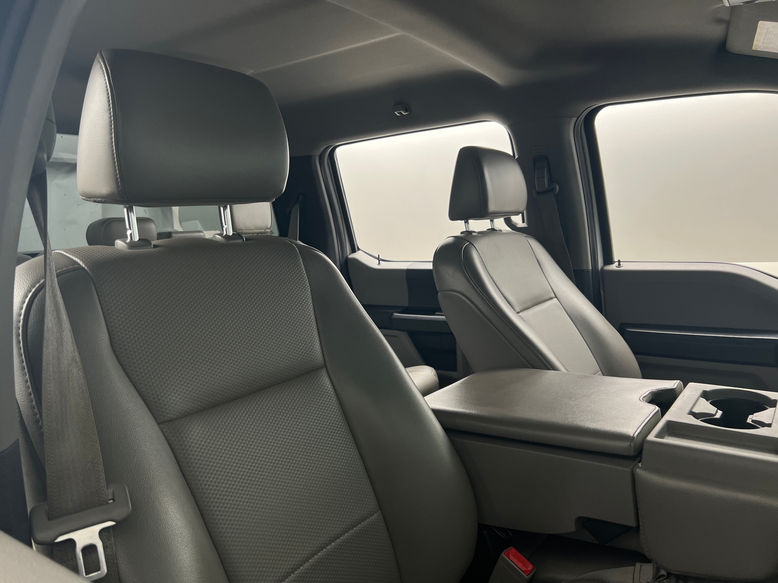 Thumbnail: 2019 Ford Econoline - 2