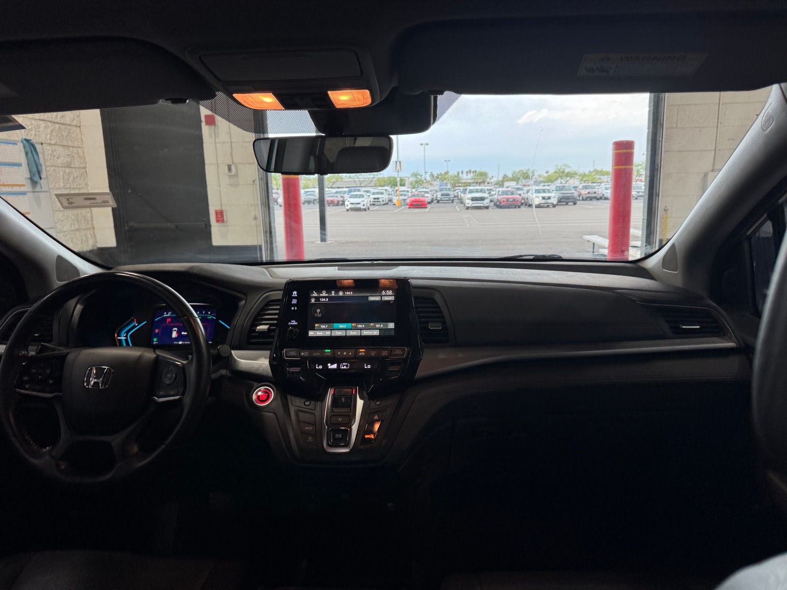 Thumbnail: 2018 Honda Odyssey - 2