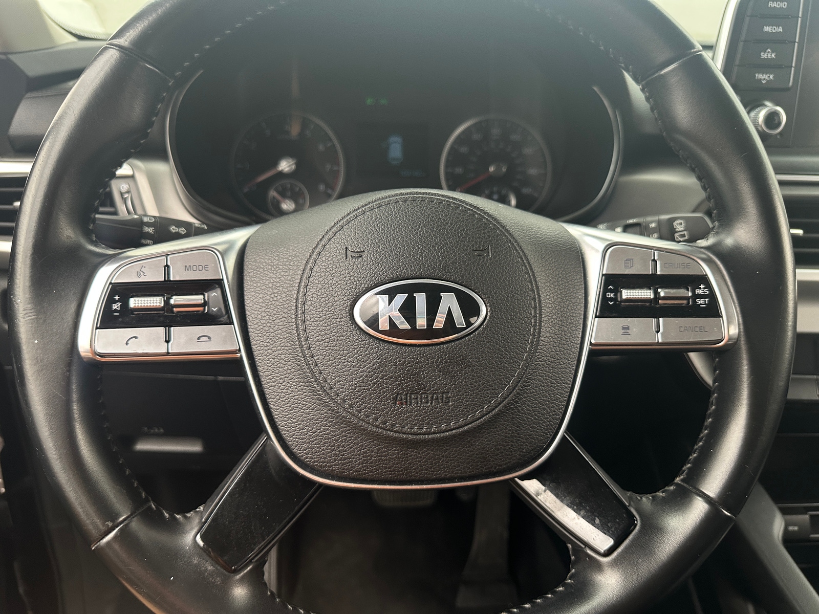 Thumbnail: 2020 Kia Telluride - 4