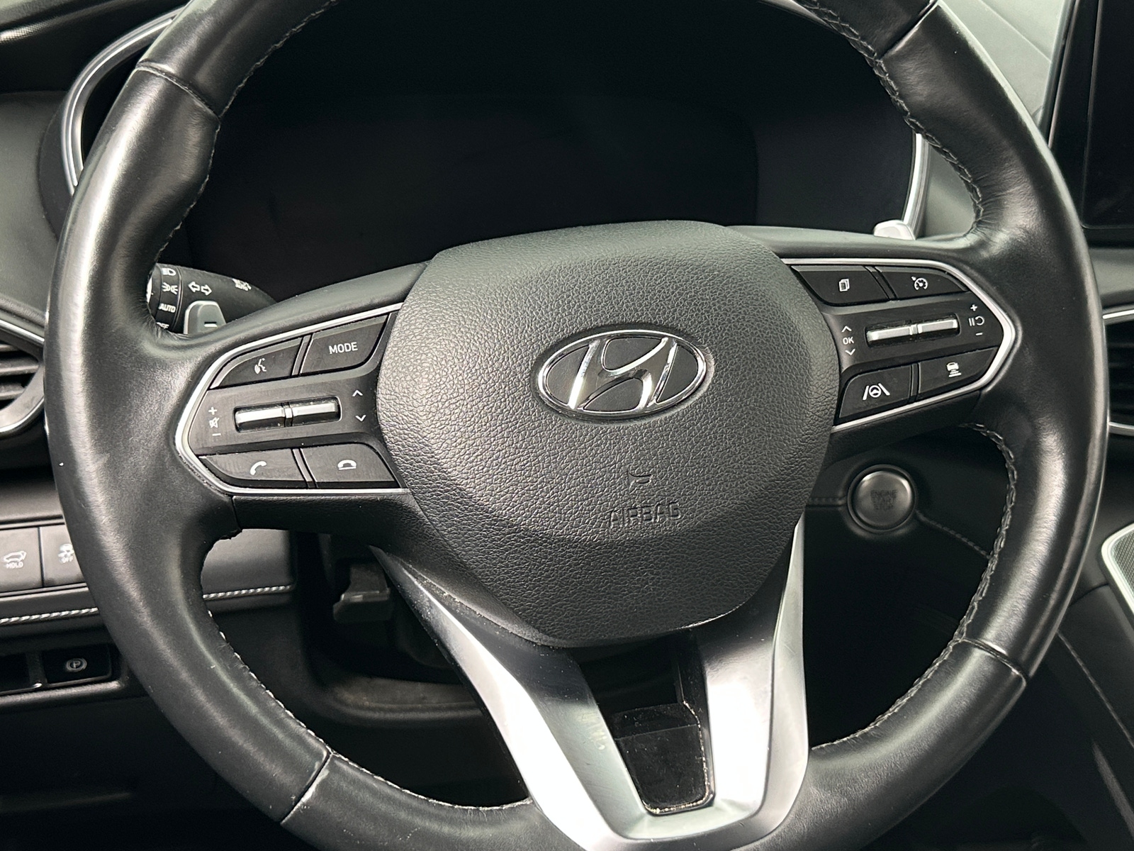 Thumbnail: 2023 Hyundai Santa Fe - 4