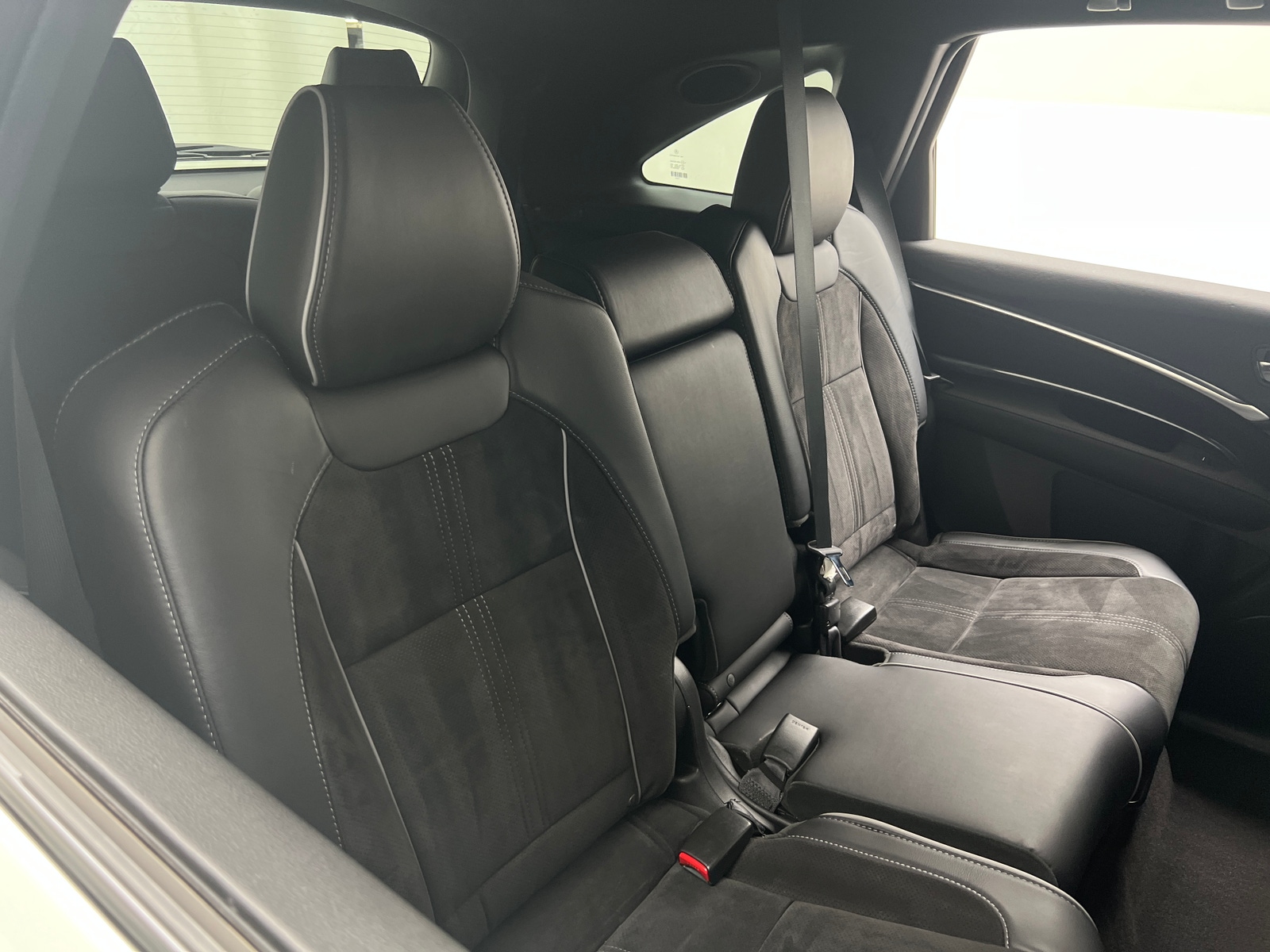 Thumbnail: 2019 Acura MDX - 5