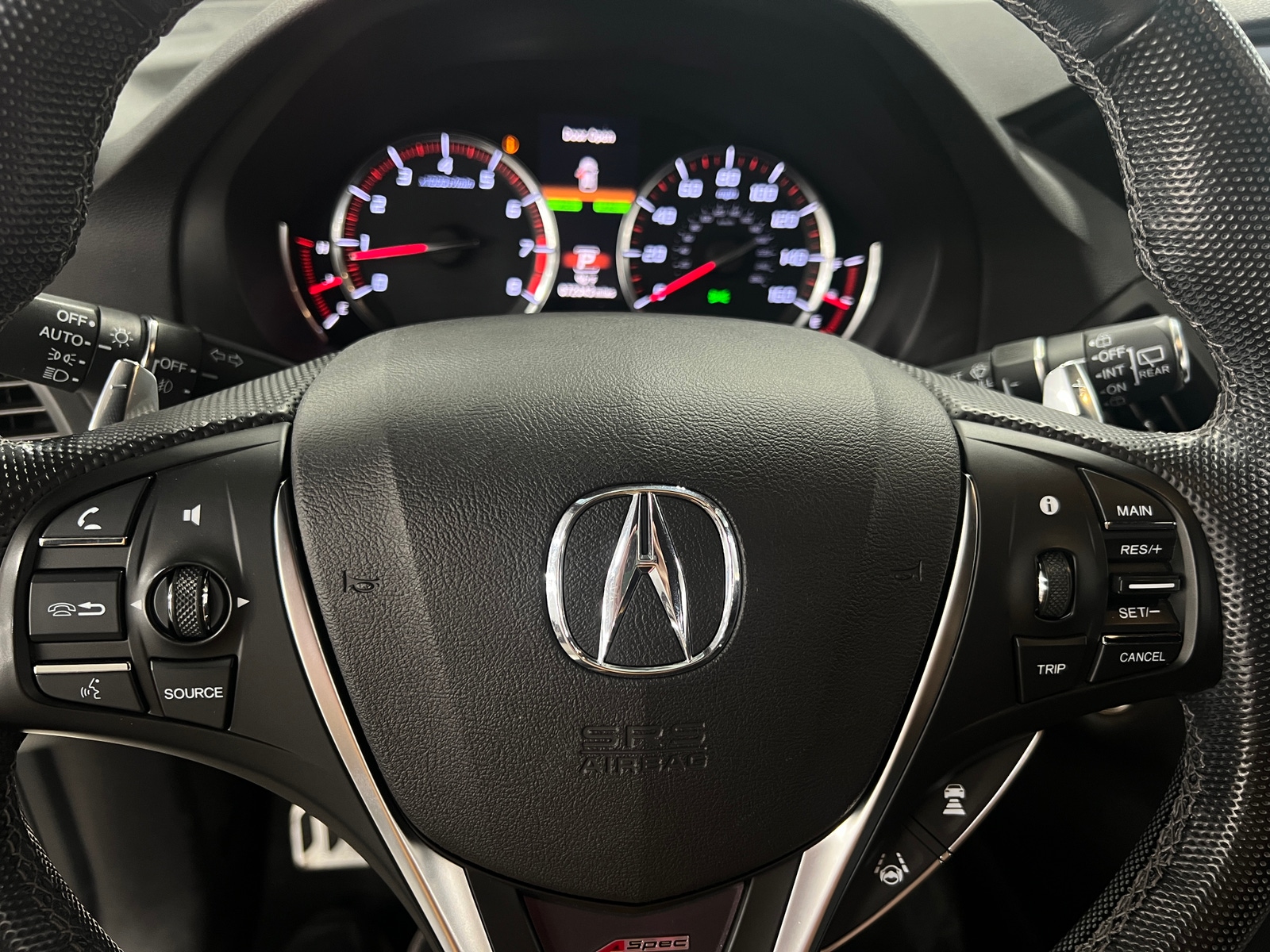 Thumbnail: 2019 Acura MDX - 4