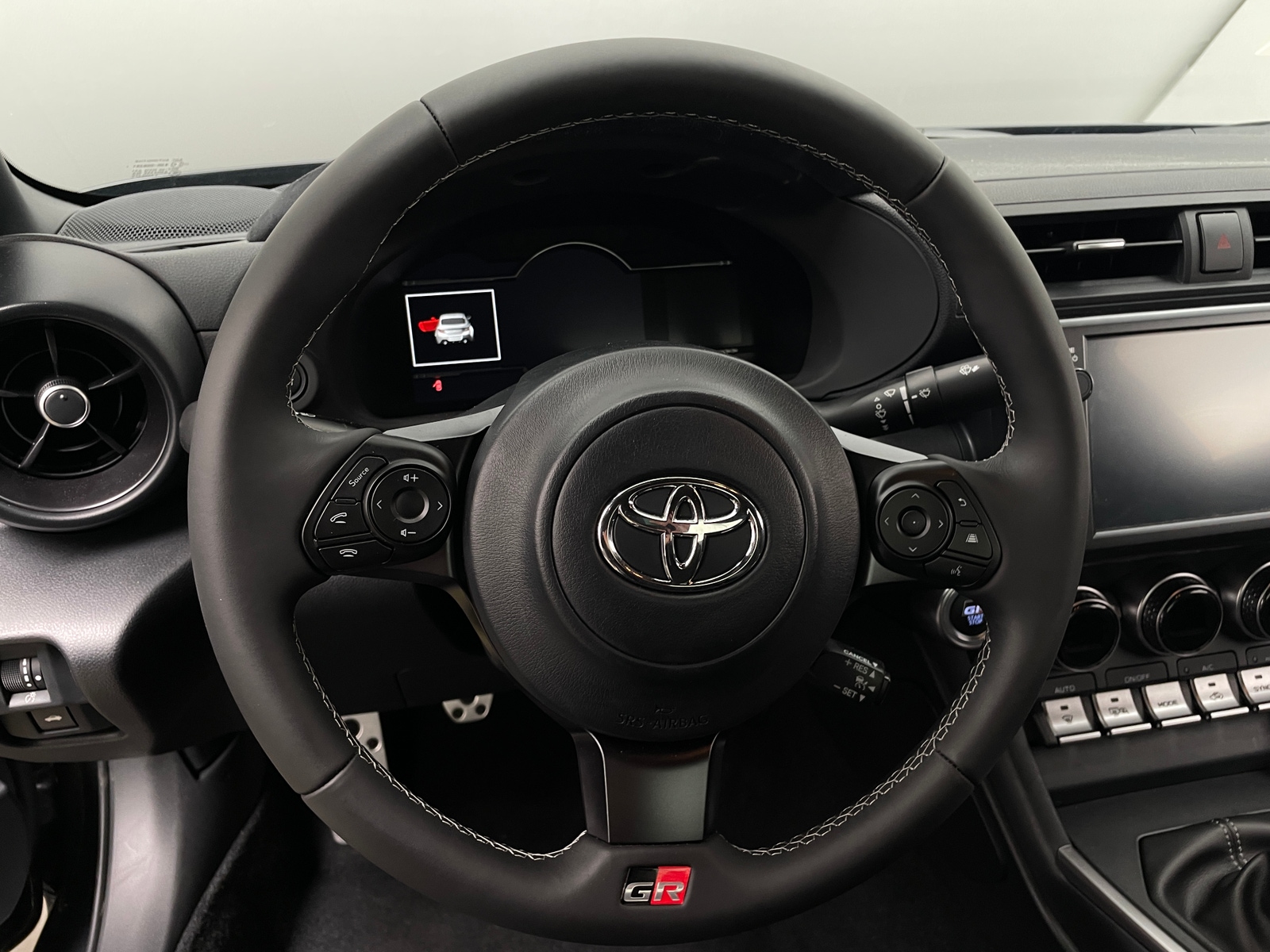 Thumbnail: 2024 Toyota GR86 - 3