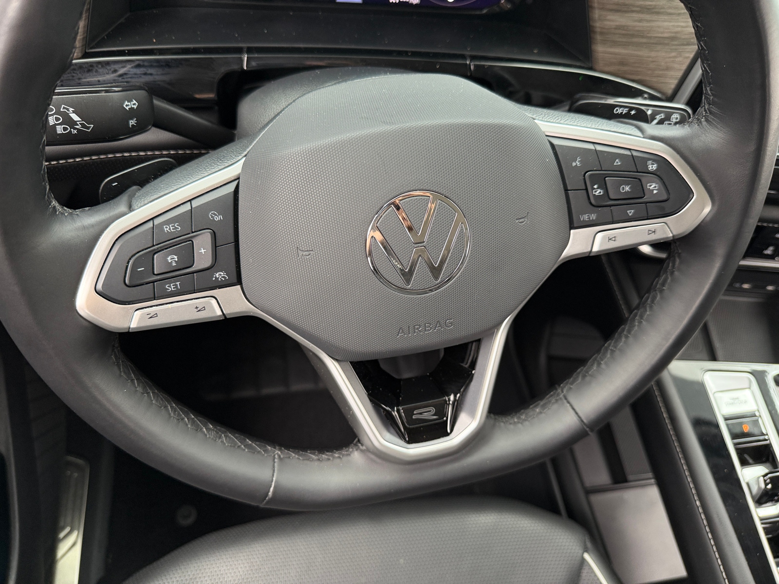 Thumbnail: 2024 Volkswagen Atlas - 4