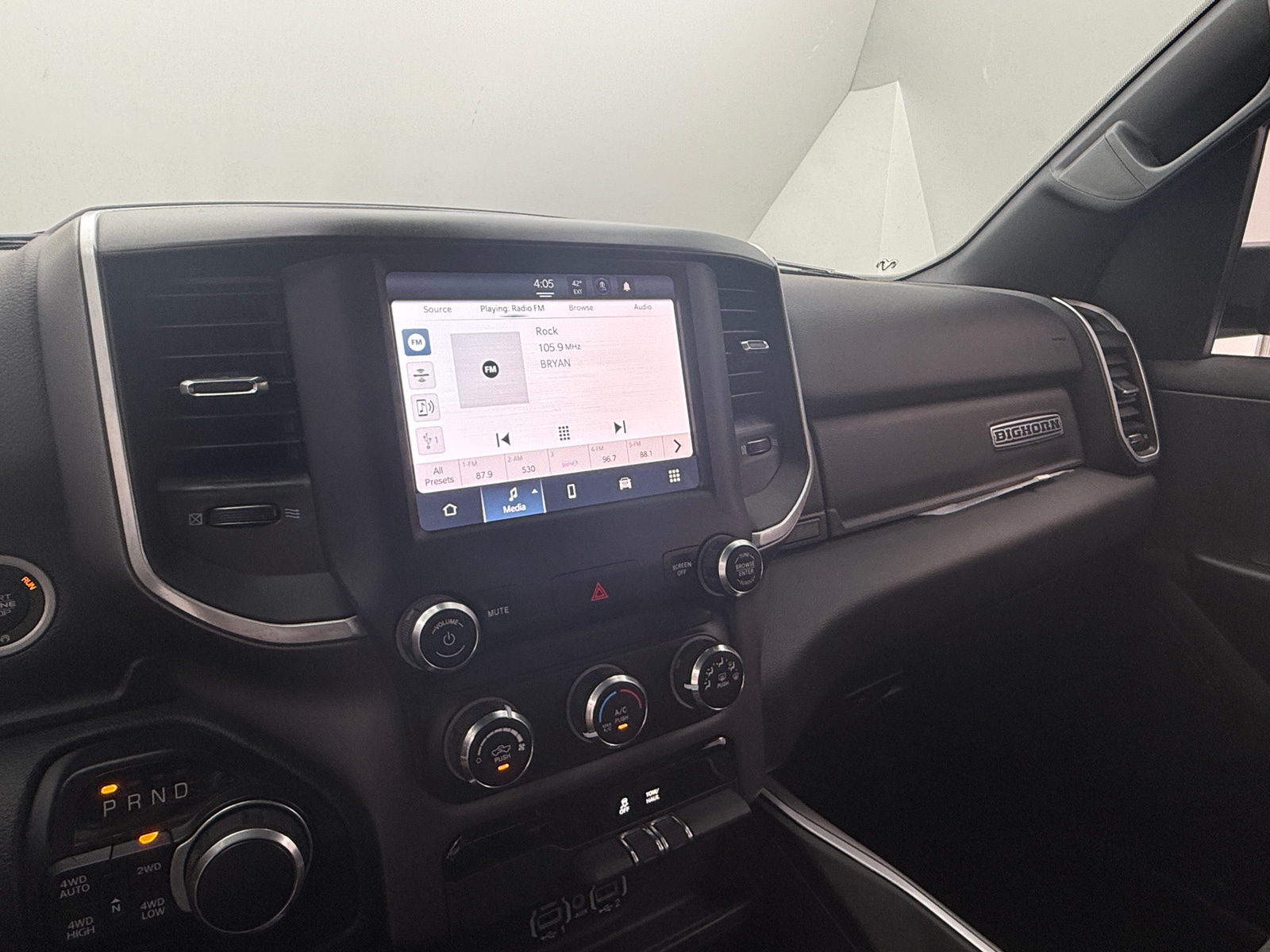 Thumbnail: 2022 RAM 1500 - 4