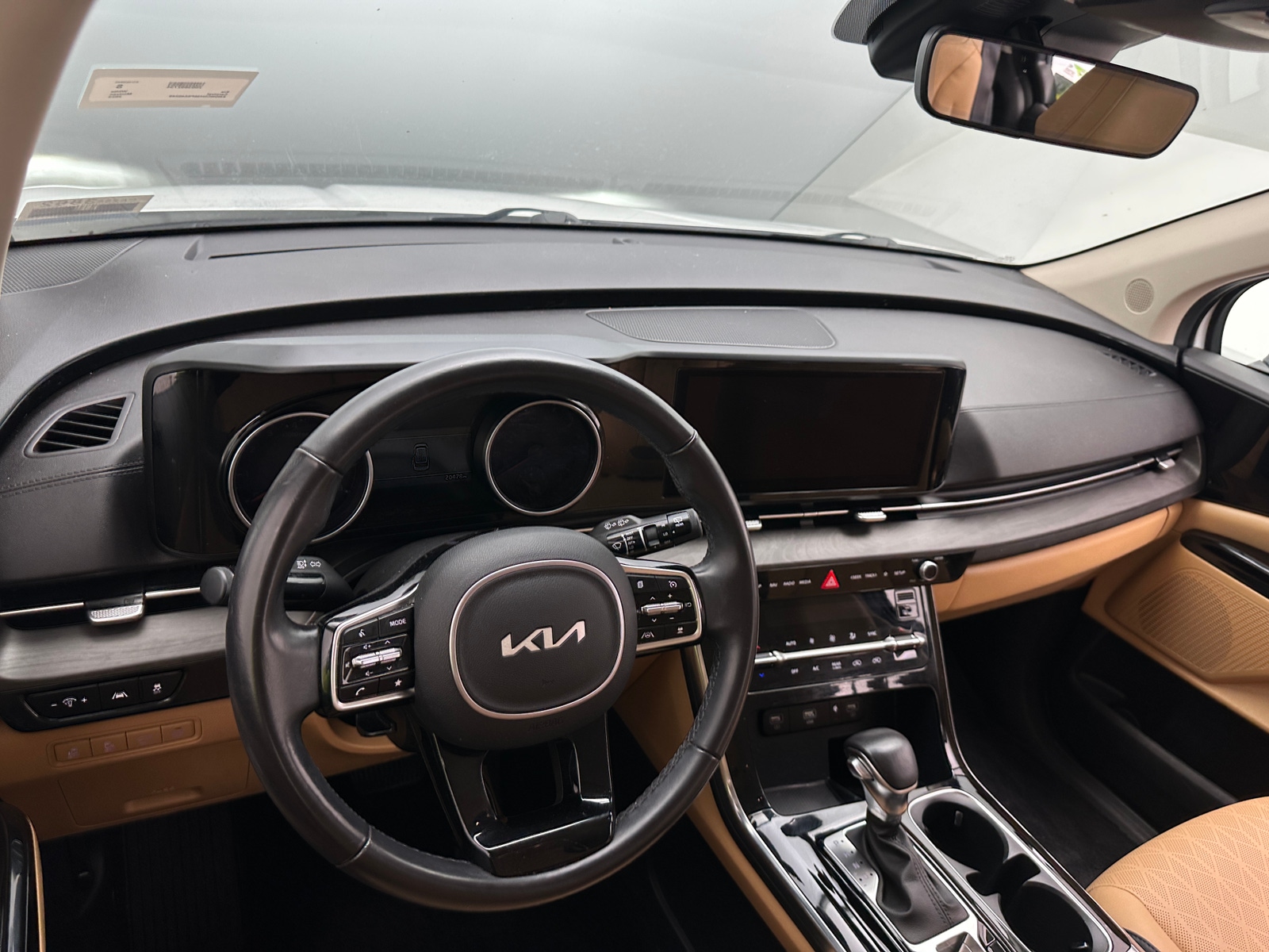 Thumbnail: 2023 Kia Carnival - 2