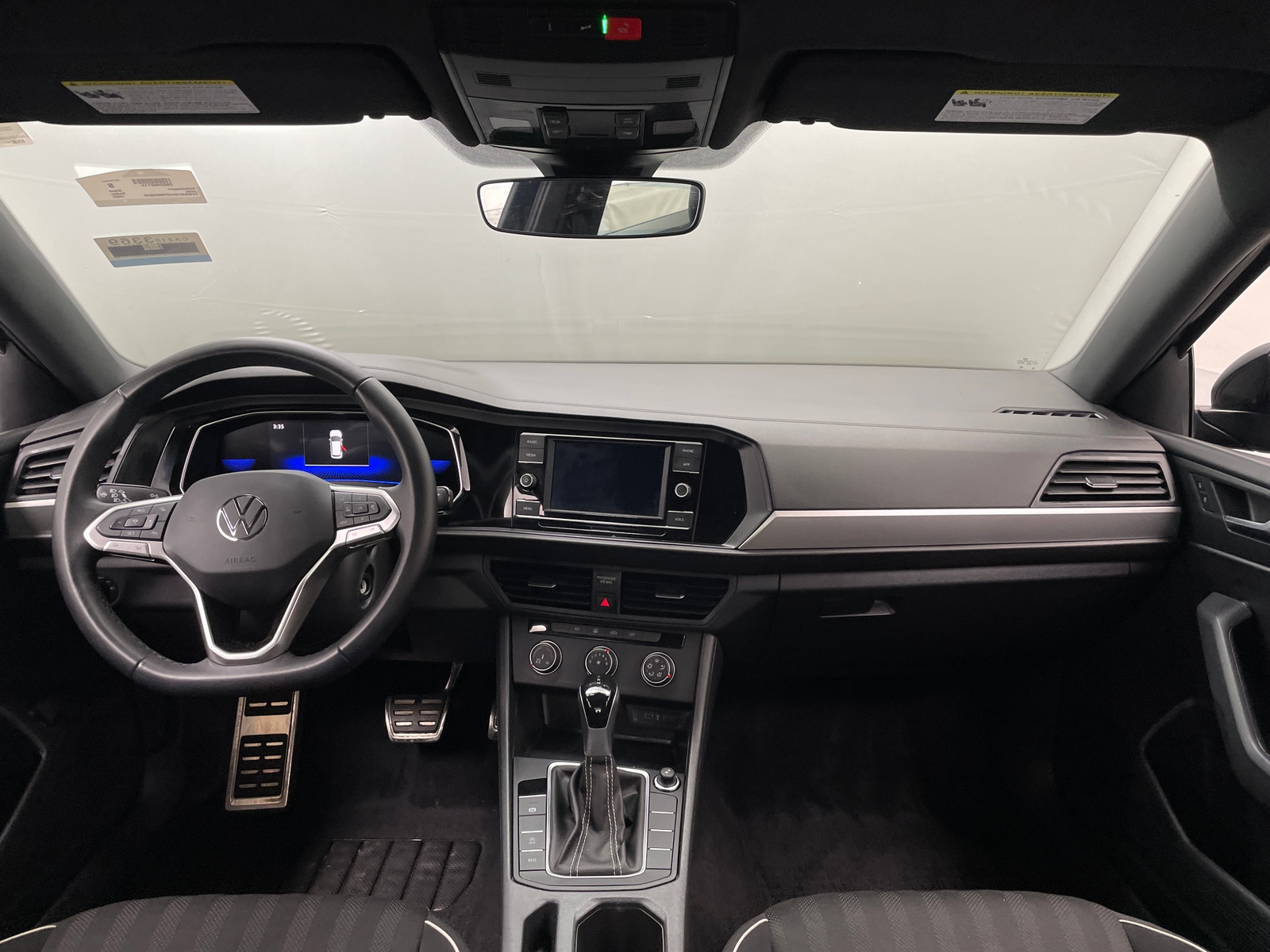 Thumbnail: 2023 Volkswagen Jetta - 3