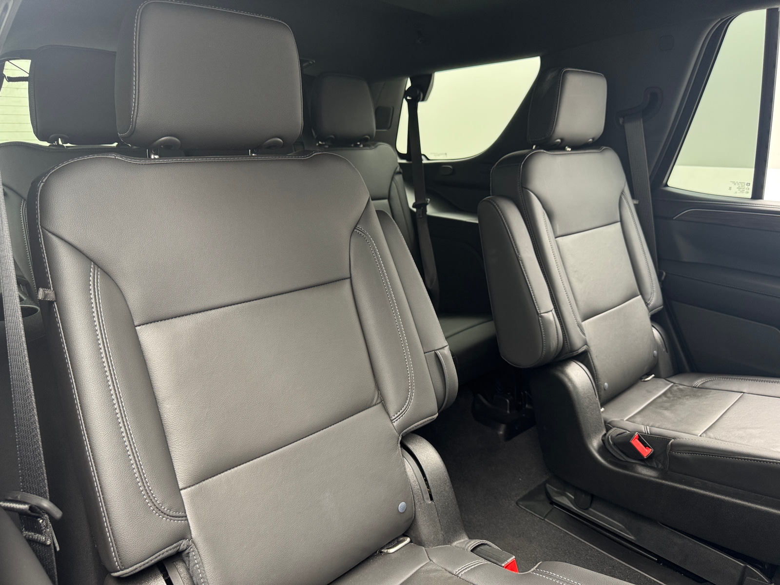 Thumbnail: 2021 Chevrolet Tahoe - 5