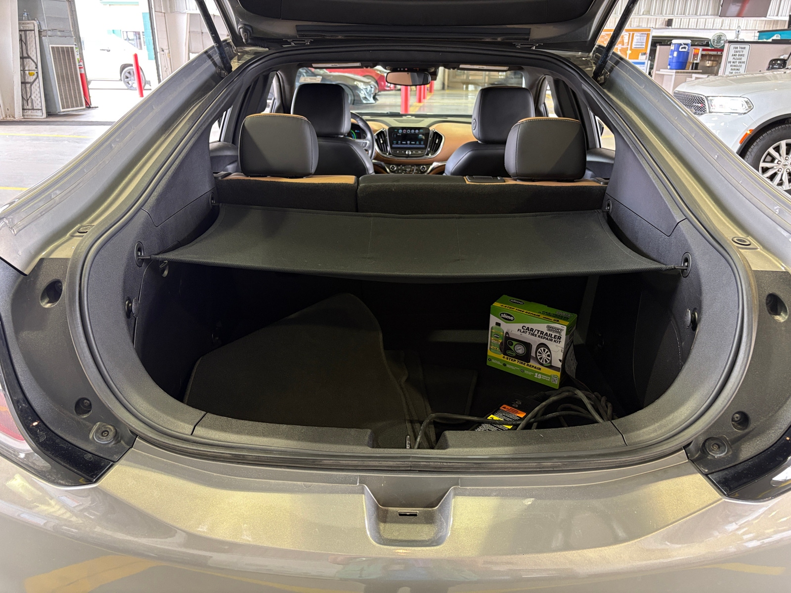 Thumbnail: 2017 Chevrolet Volt - 6