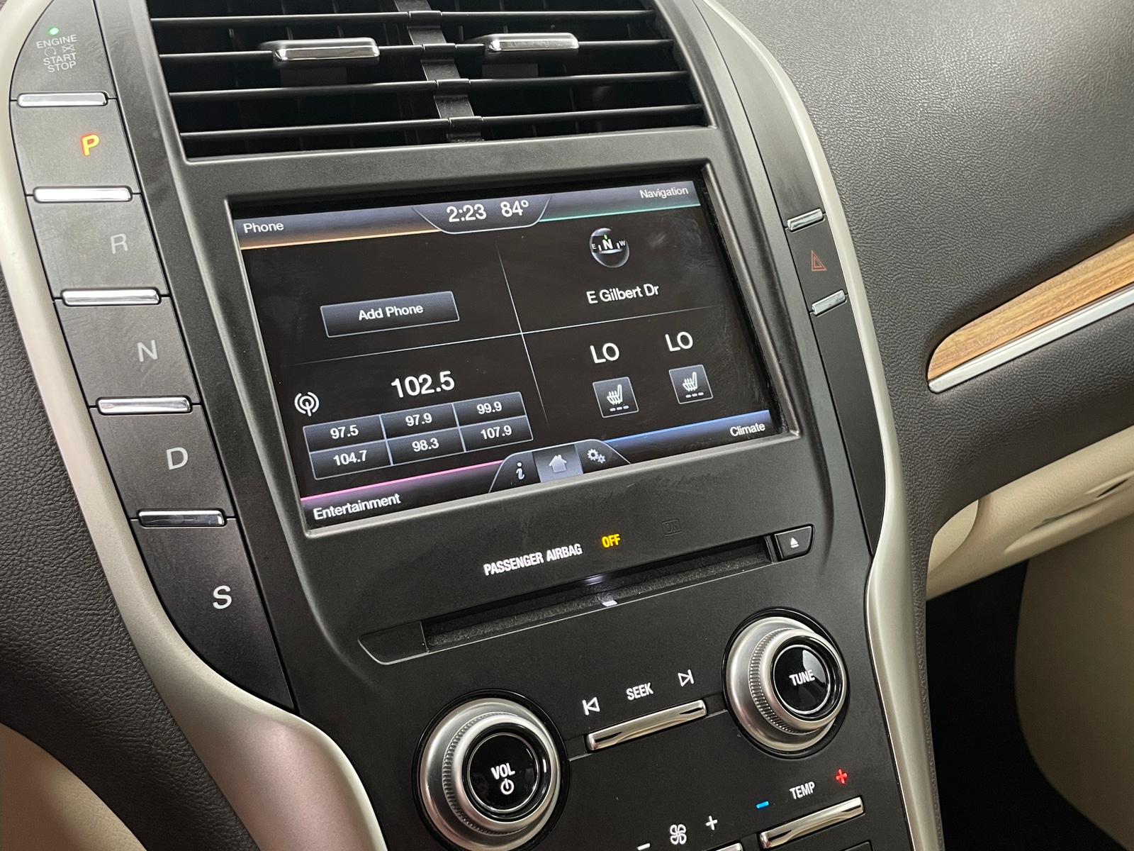 Thumbnail: 2015 Lincoln MKC - 3