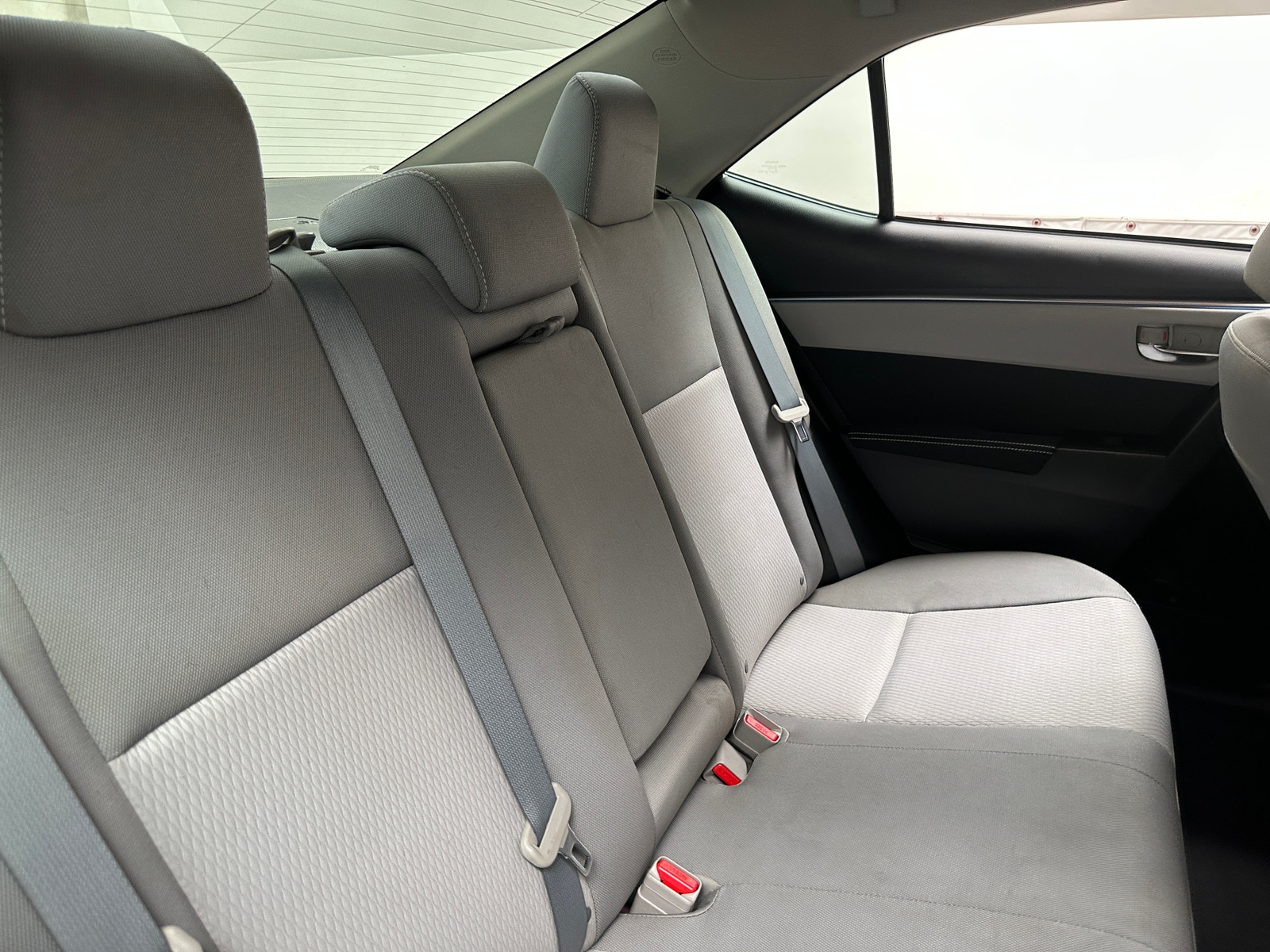 Thumbnail: 2015 Toyota Corolla - 6
