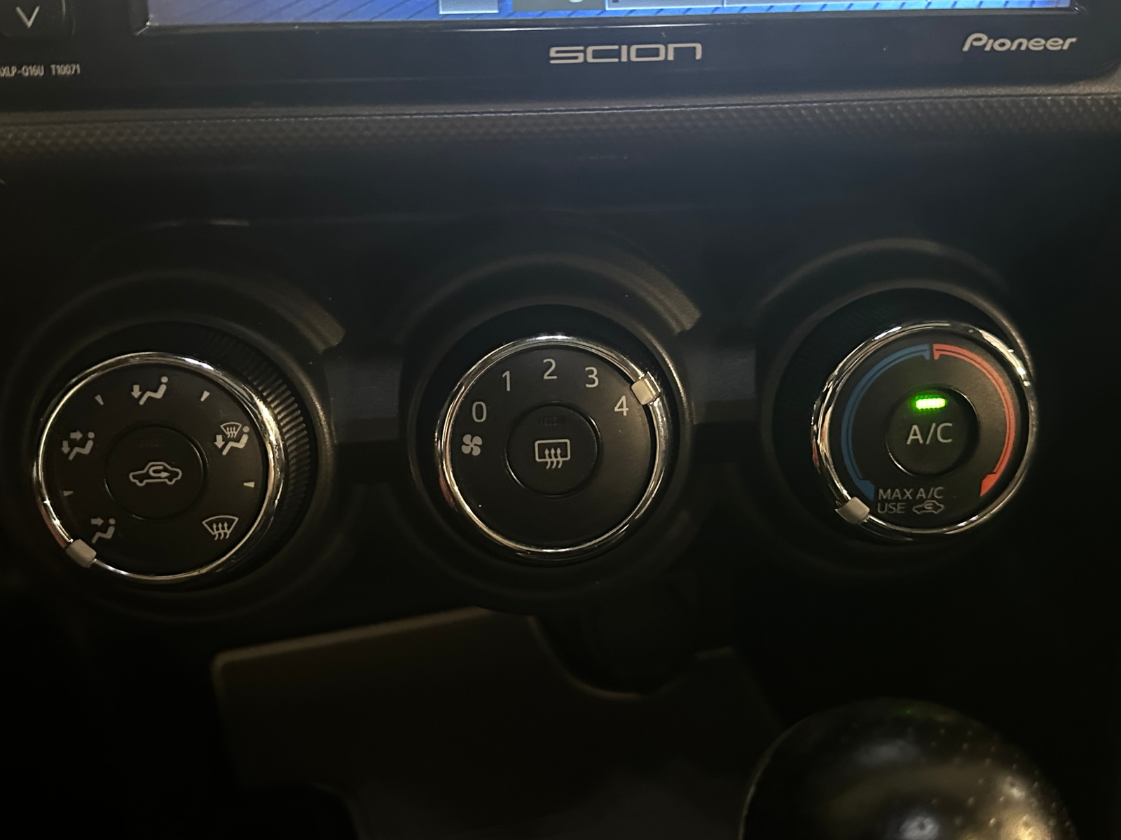 Thumbnail: 2016 Scion tC - 3