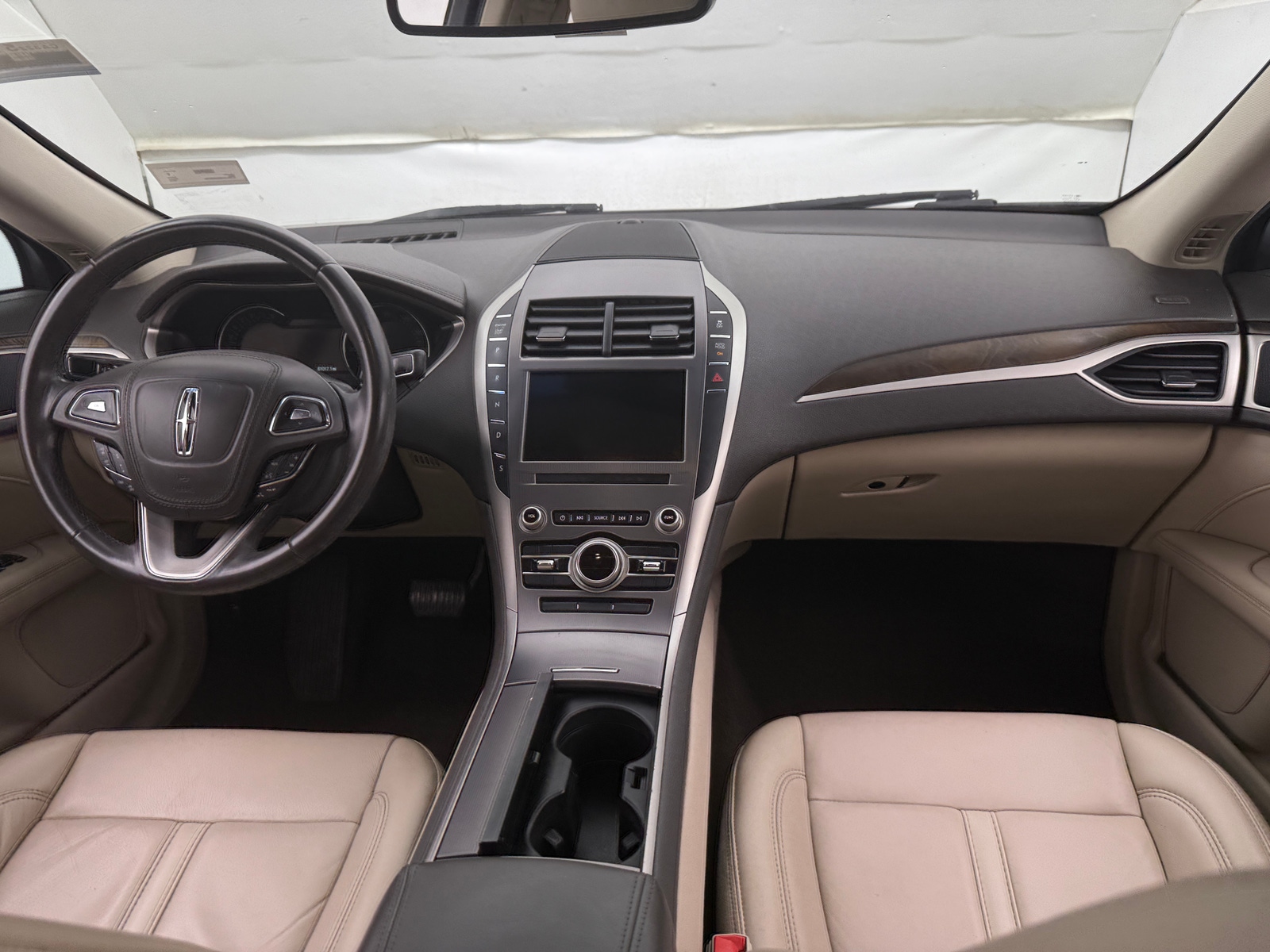 Thumbnail: 2019 Lincoln MKZ - 2