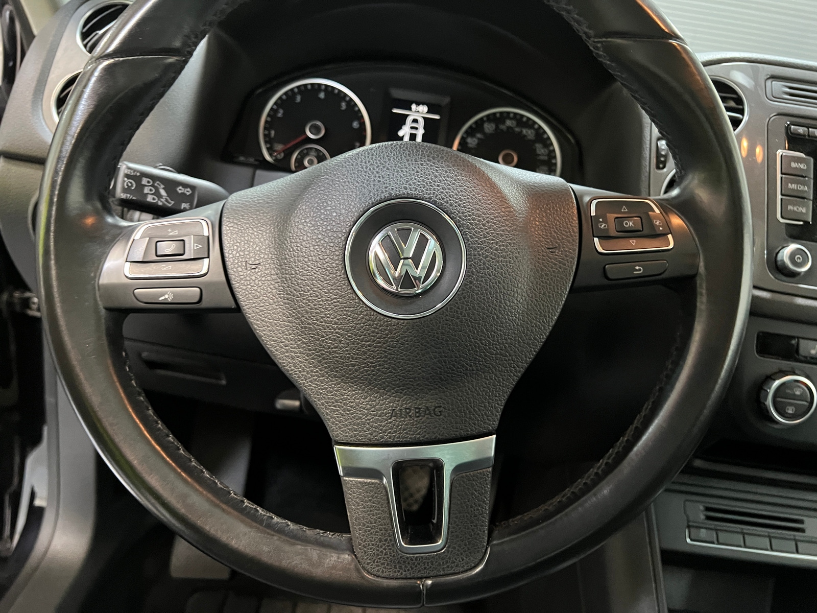 Thumbnail: 2015 Volkswagen Tiguan - 5