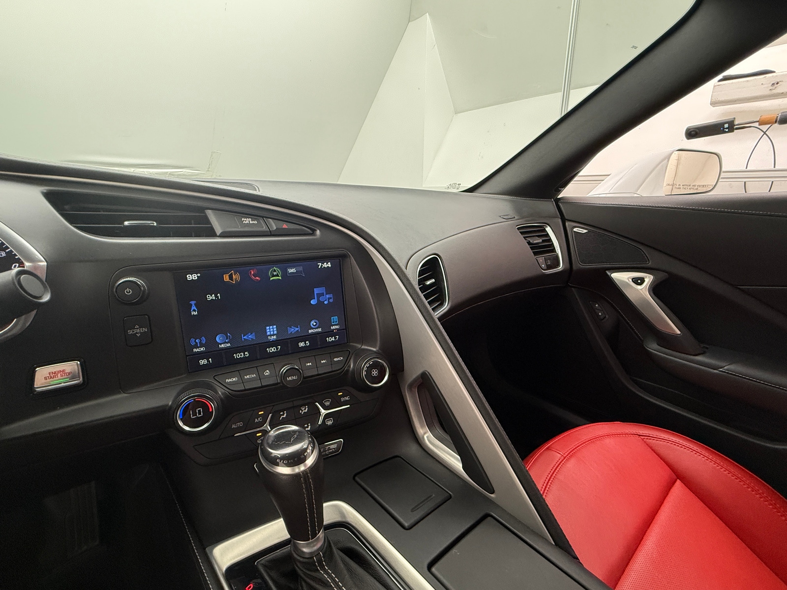 Thumbnail: 2016 Chevrolet Corvette - 3