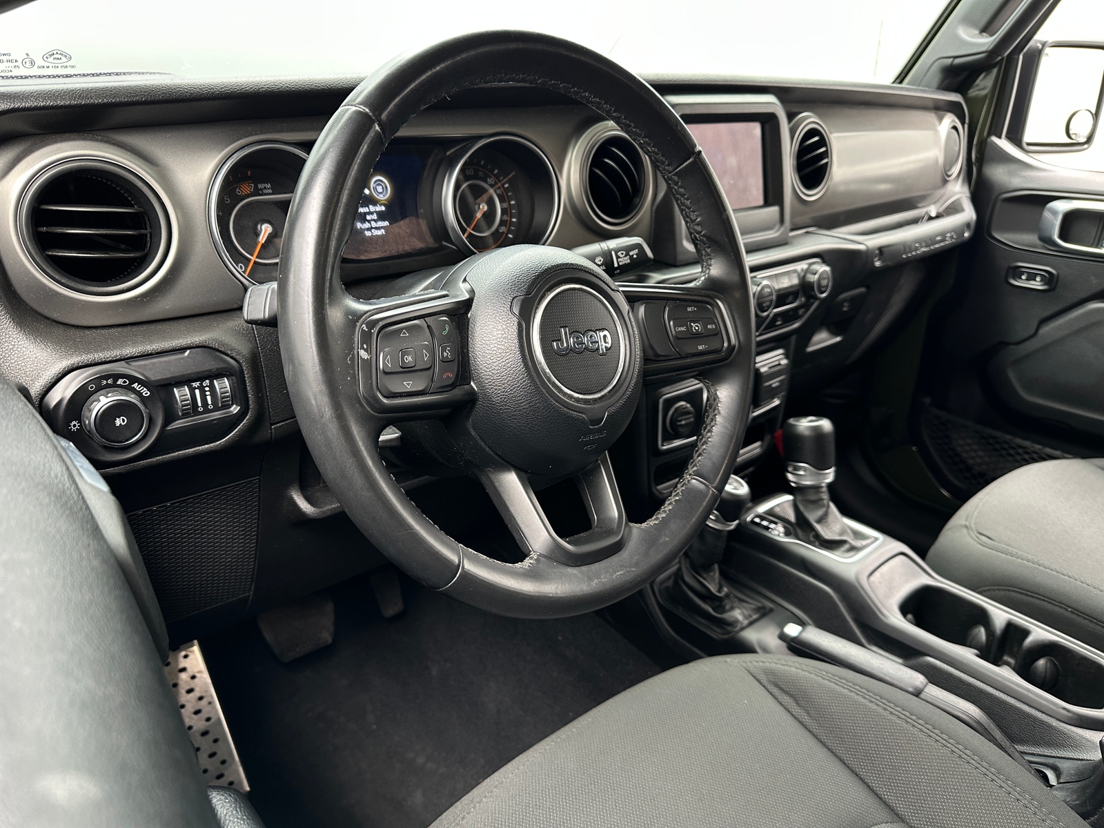 Thumbnail: 2021 Jeep Wrangler - 3