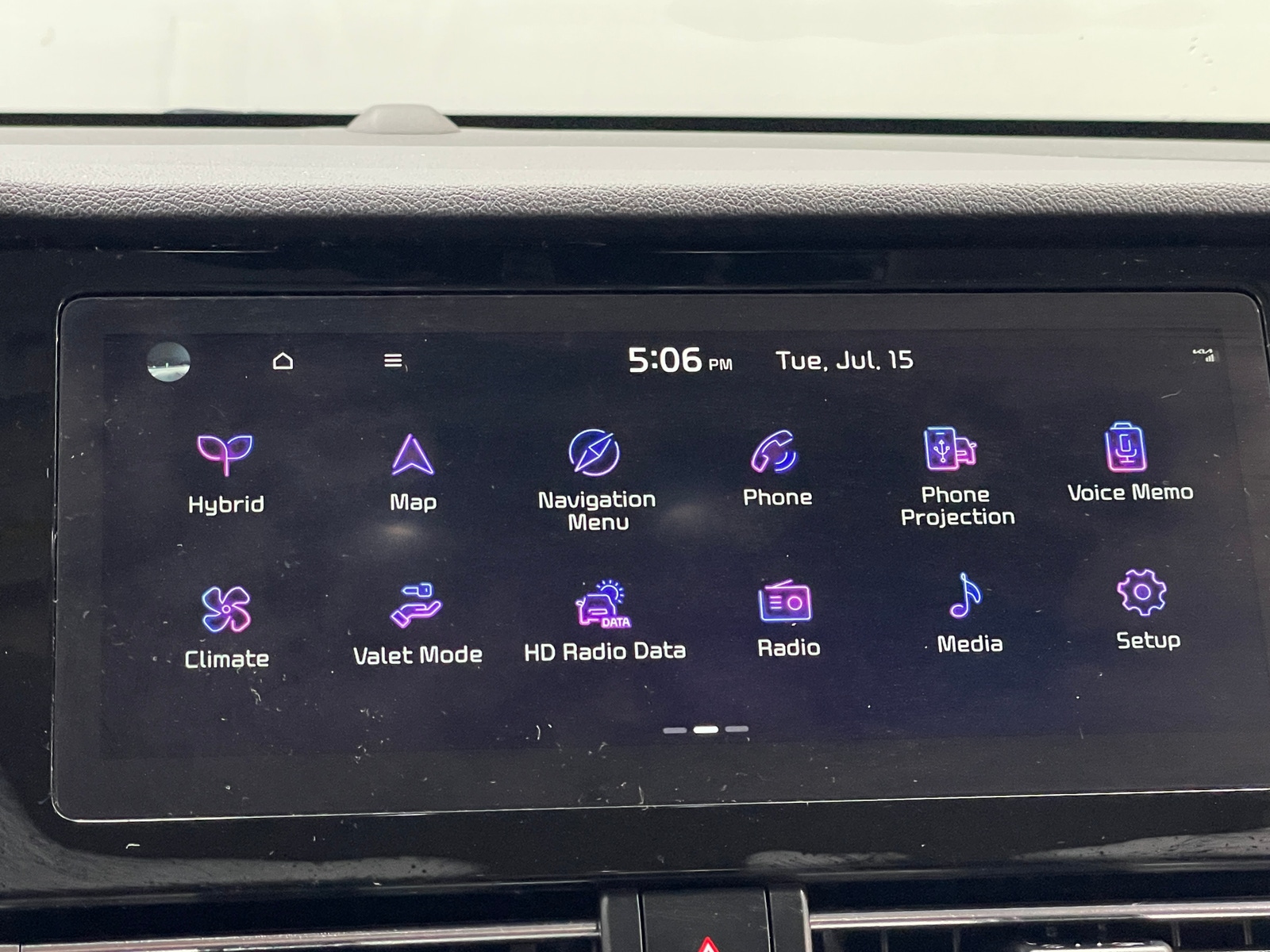 Thumbnail: 2020 Kia Niro - 3