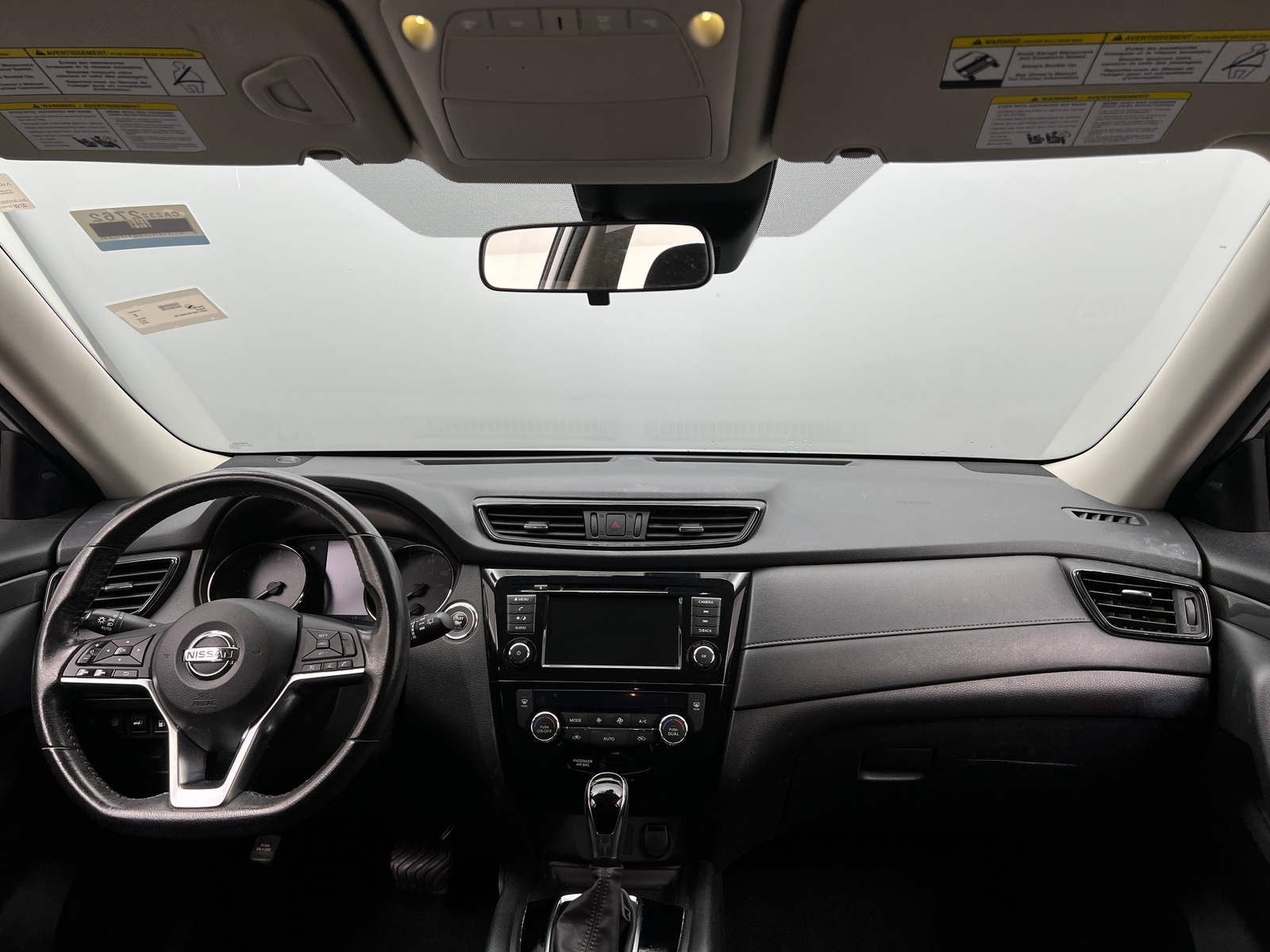 Thumbnail: 2019 Nissan Rogue - 3