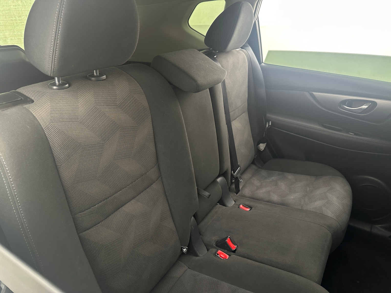 Thumbnail: 2016 Nissan Rogue - 6