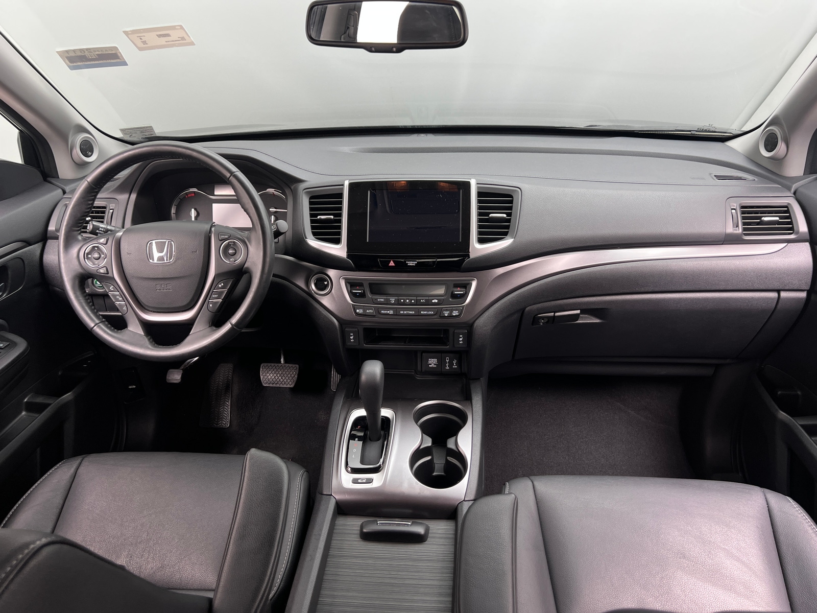 Thumbnail: 2018 Honda Pilot - 2