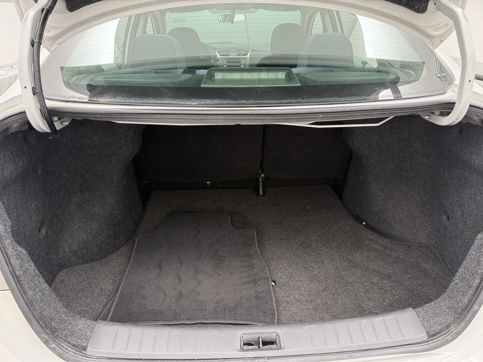 Thumbnail: 2013 Nissan Sentra - 7