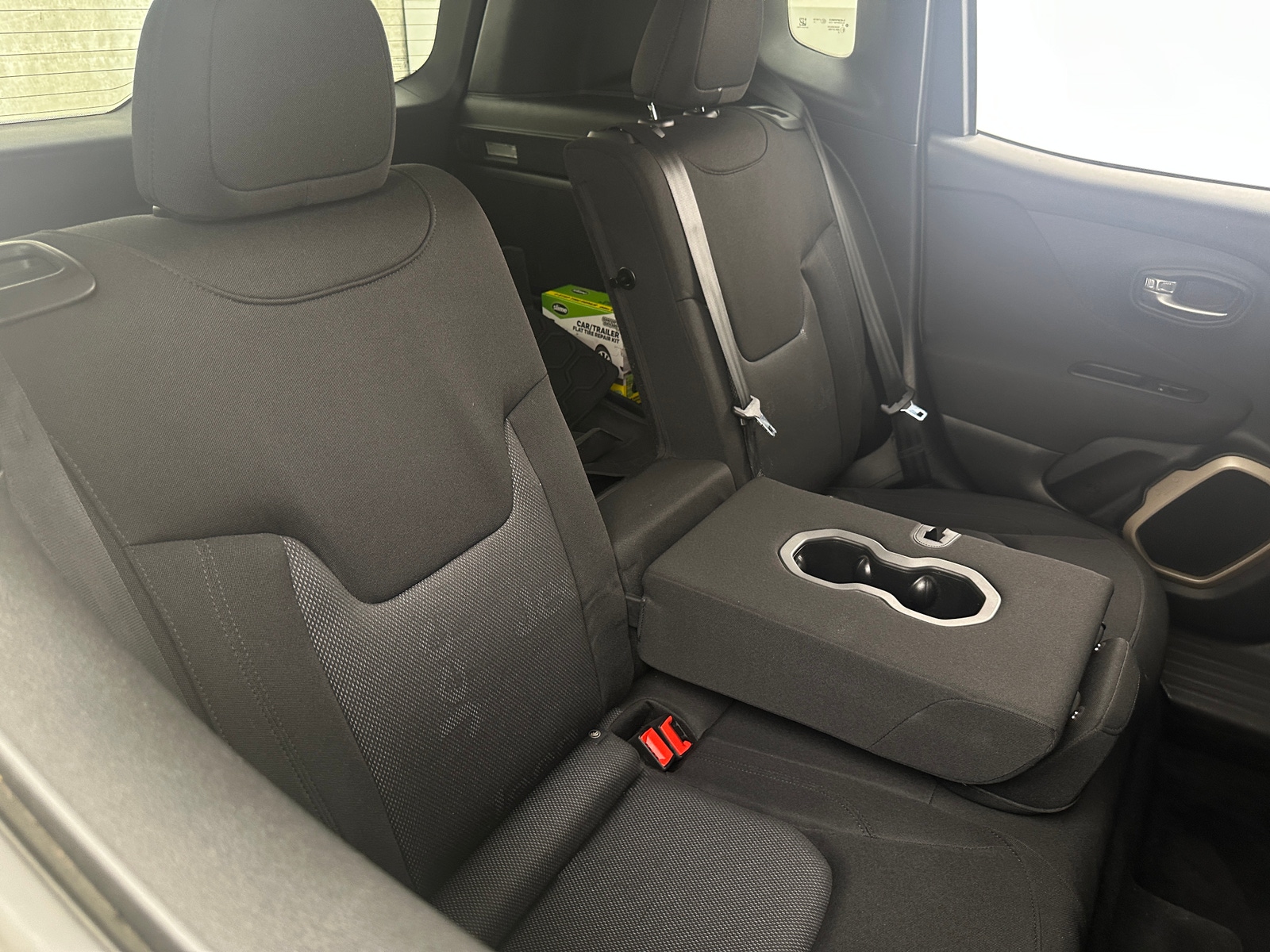 Thumbnail: 2015 Jeep Renegade - 6