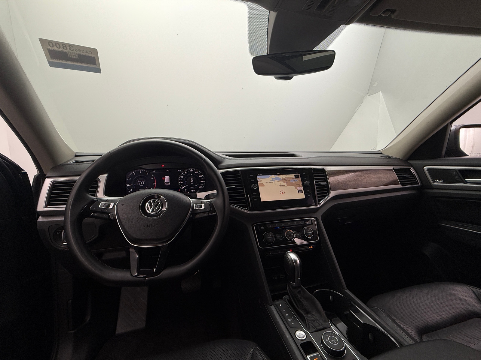 Thumbnail: 2018 Volkswagen Atlas - 2
