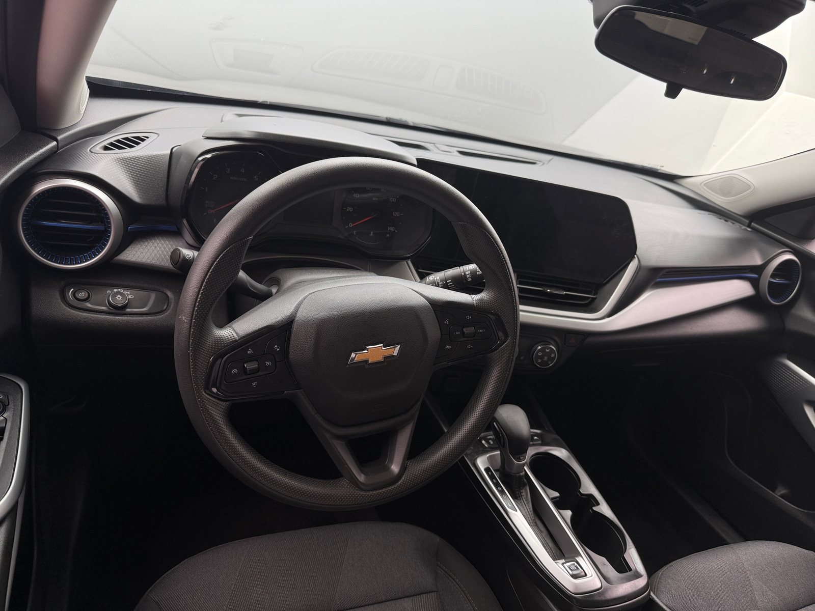 Thumbnail: 2024 Chevrolet Trax - 3